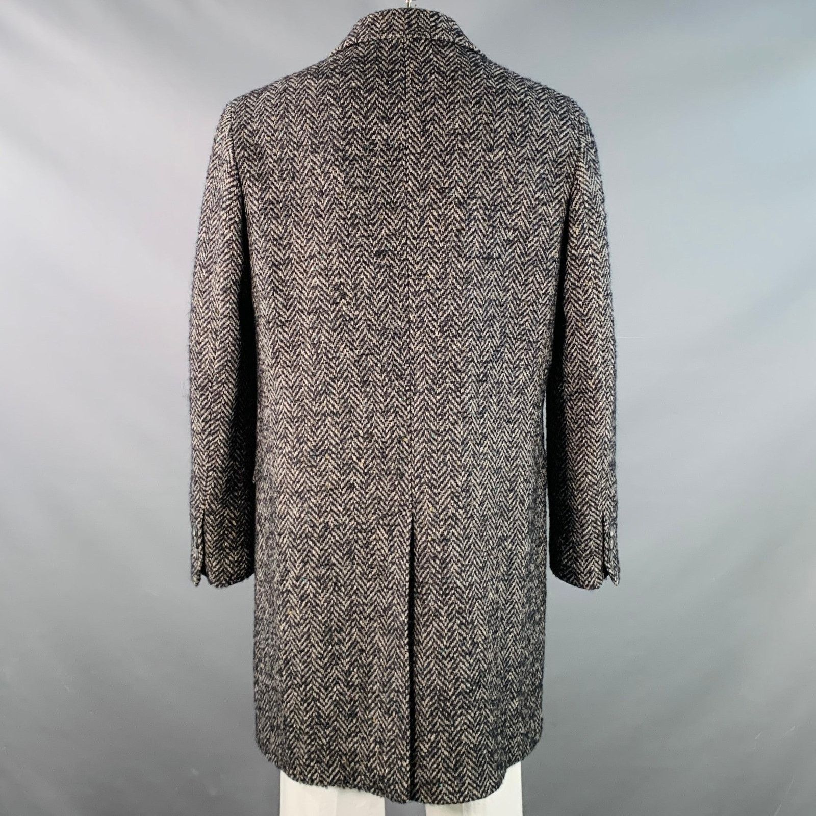 Other Grey Black Herringbone Wool Double Breasted Peak Lapel Coat Size US XL / EU 56 / 4 - 4 Thumbnail