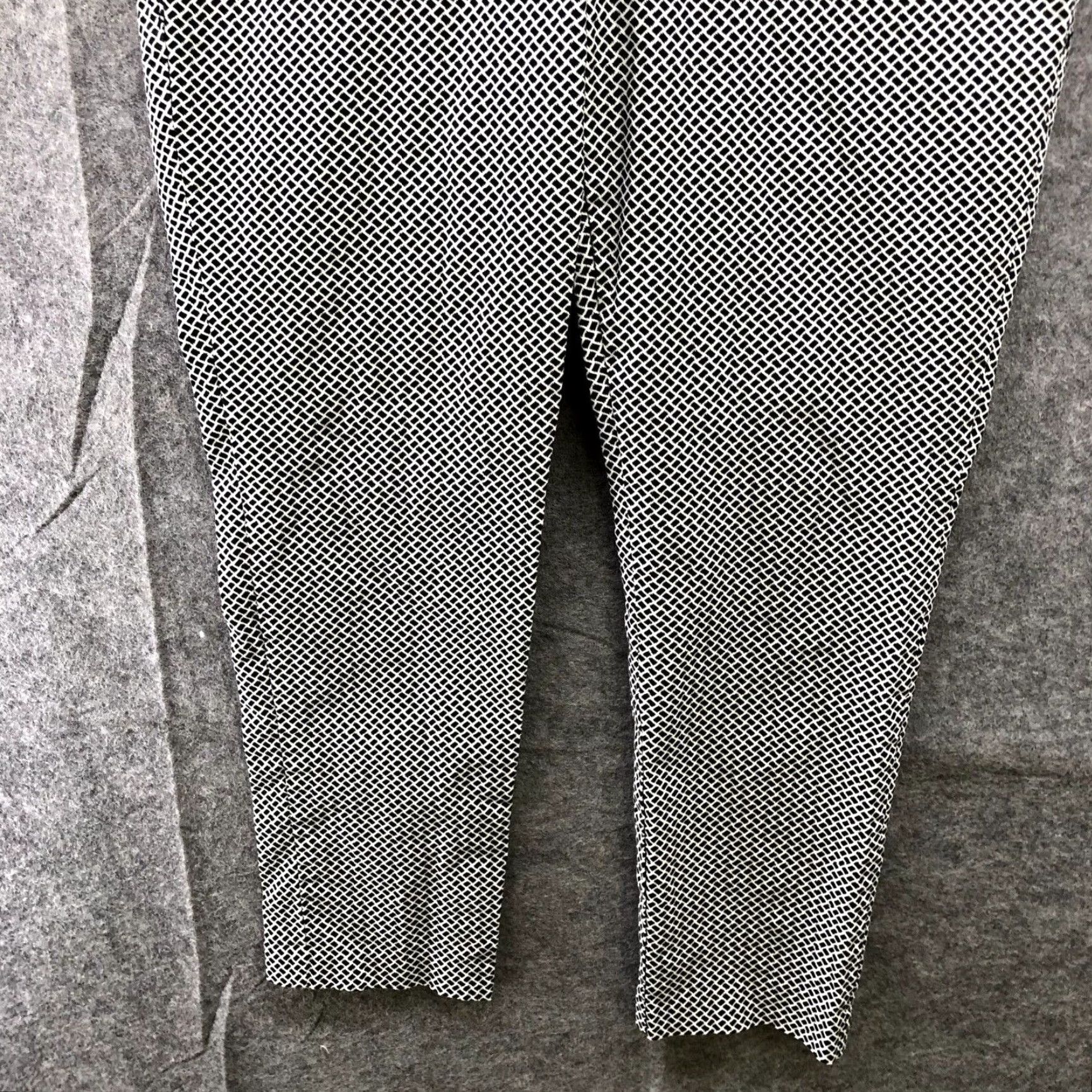 Gap GAP Slim City Pants Women 10 Black White Printed Khakis Mid Rise Zip Fly Stretch Womens Size 32" / US 10 / IT 46 - 4 Thumbnail