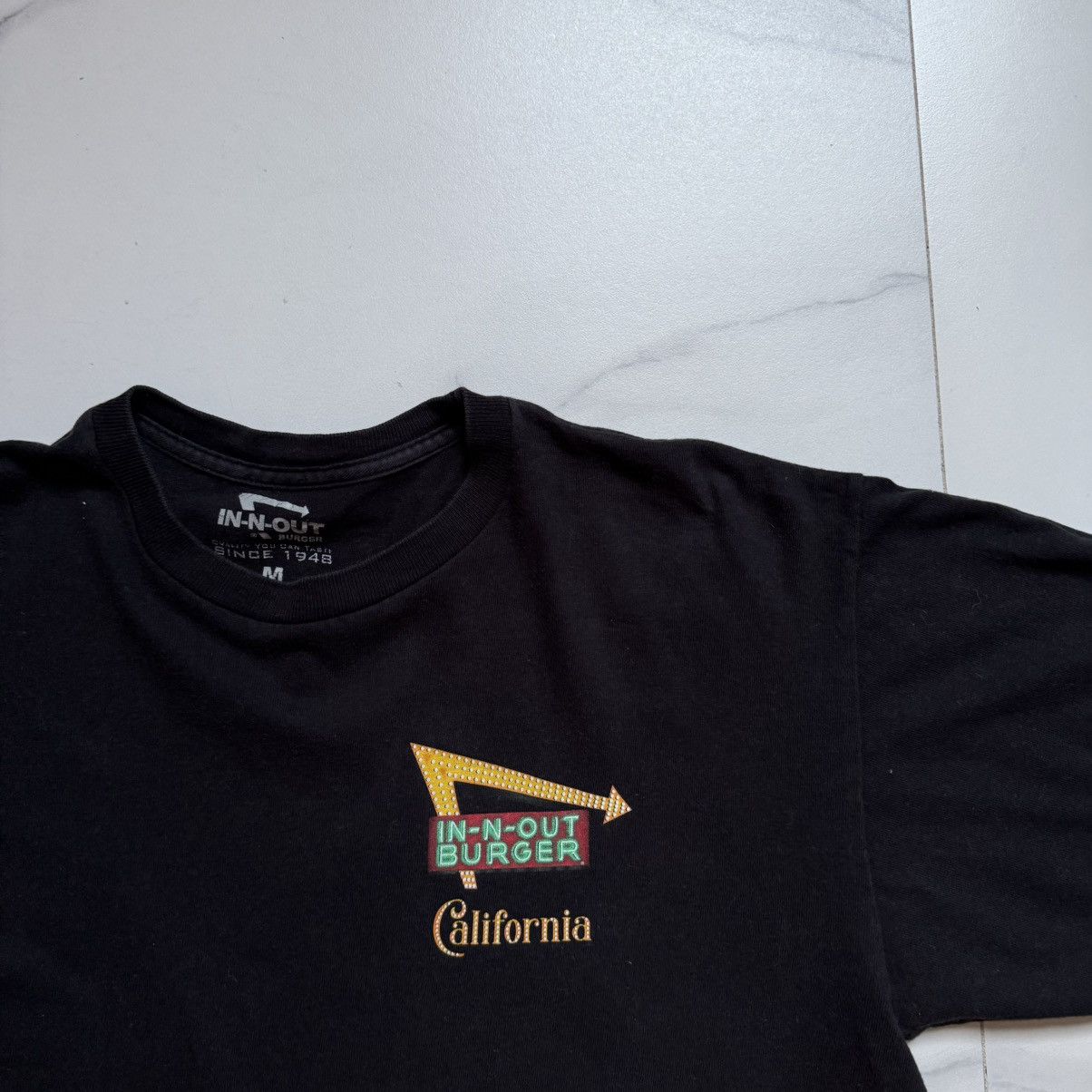 Grailed In-N-Out Burger California Distressed T-Shirt Size US M / EU 48-50 / 2 - 5 Thumbnail