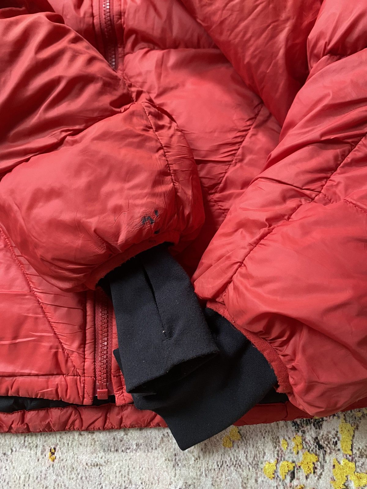 GU × Undercover FW21 Undercover Gu Down Jakcet Size US S / EU 44-46 / 1 - 8 Thumbnail