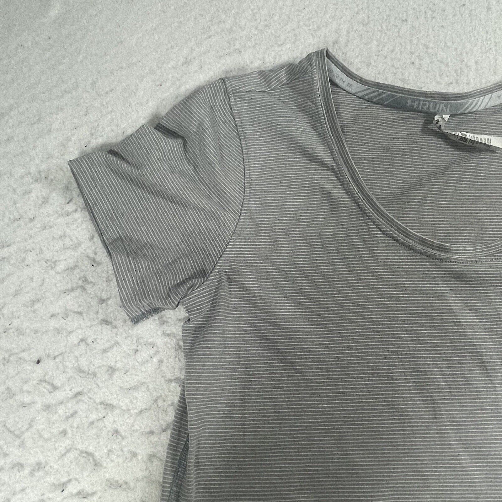 Under Armour Under Armour Size Small Gray Short Sleeve Athleisure T-Shirt Size S / US 4 / IT 40 - 4 Thumbnail