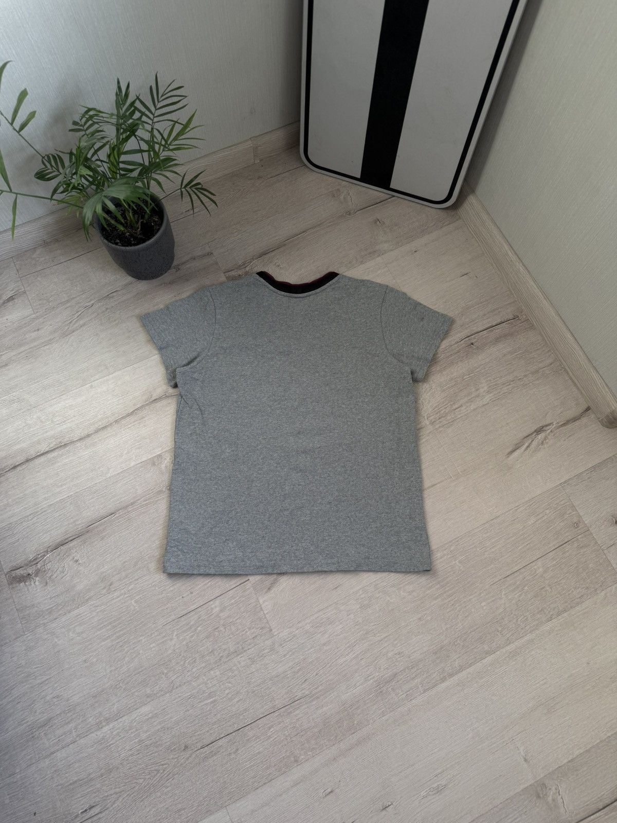 Stussy Rare Stussy T-shirt Small Logo with Double Collar Tee Size US XS / EU 42 / 0 - 2 Thumbnail