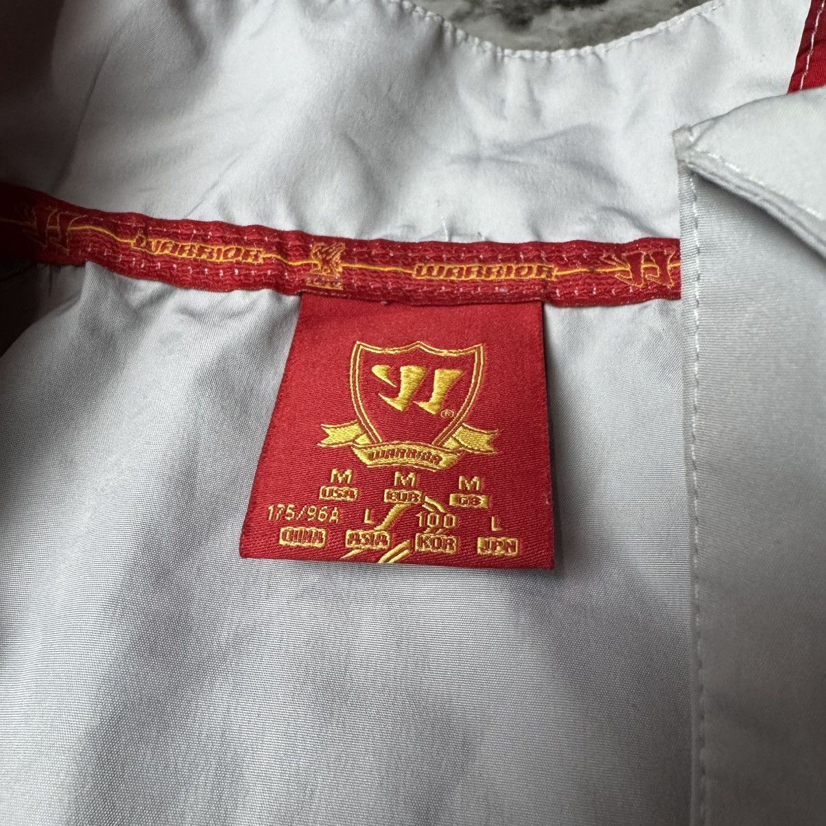 Vintage Liverpool Warrior Windbreaker jacket Size US M / EU 48-50 / 2 - 9 Thumbnail