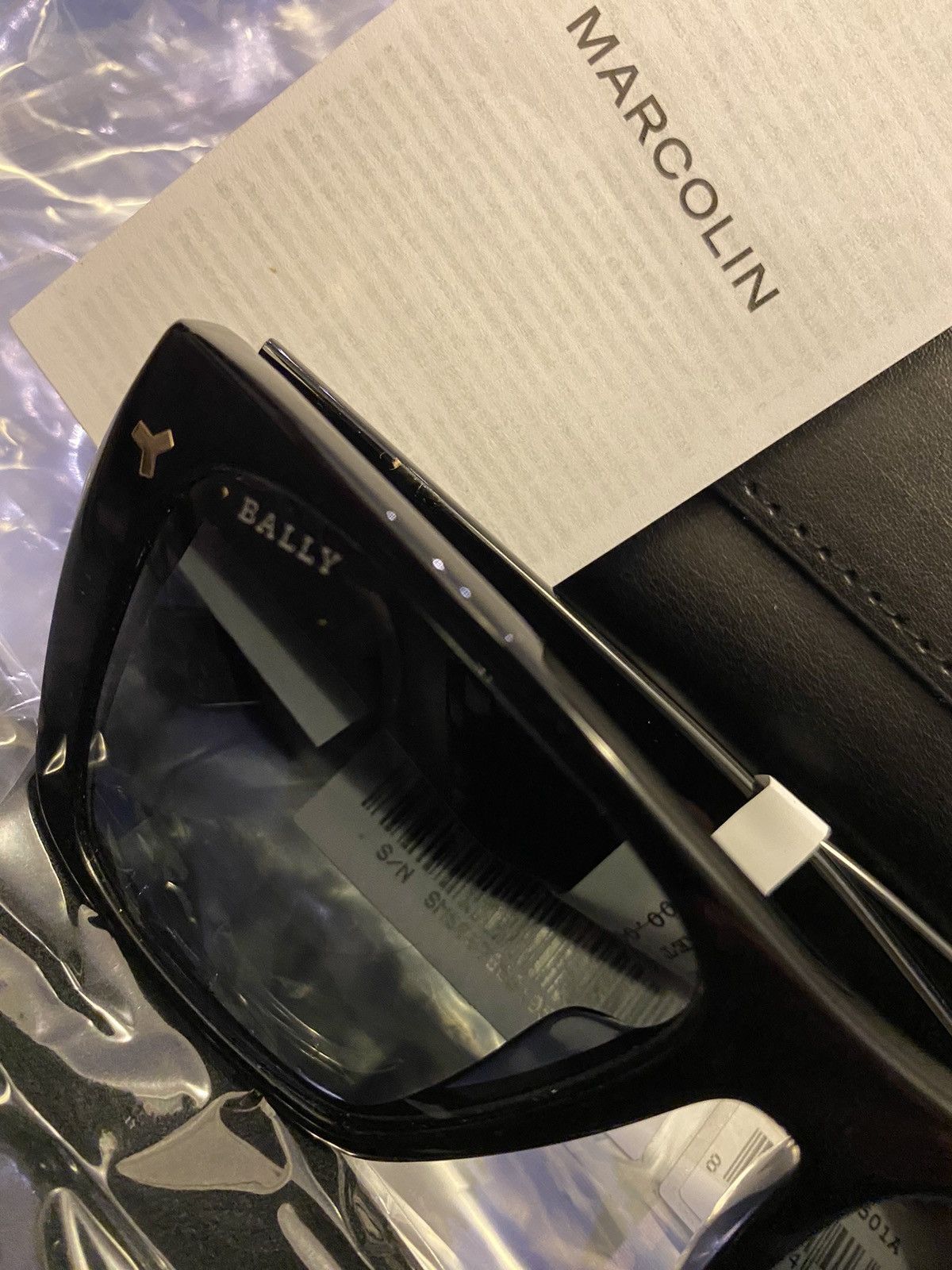 Bally Bally BY0109-H Geometric Sunglasses Black Gold NIB MP$300 Size ONE SIZE - 12 Thumbnail