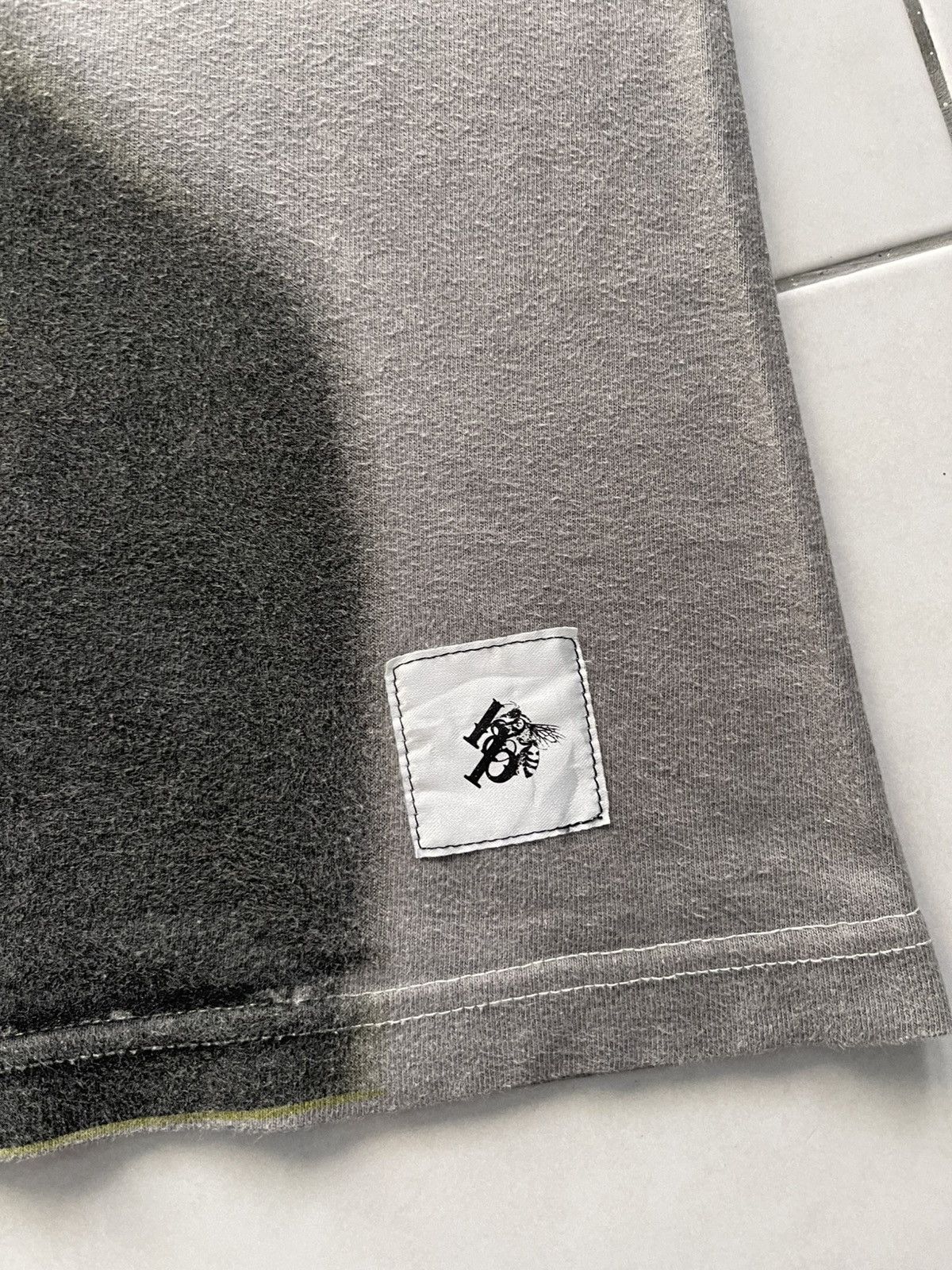 Japanese Brand VINTAGE HONEYPHICK CLASSIC TEE VERY RARE Size US M / EU 48-50 / 2 - 3 Thumbnail