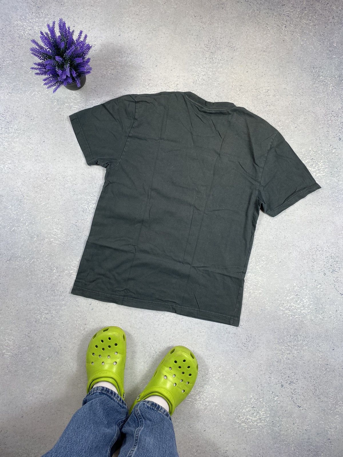 Designer × Levi's Levi’s men’s t-shirt with big centre logo size XL Size US XL / EU 56 / 4 - 6 Thumbnail