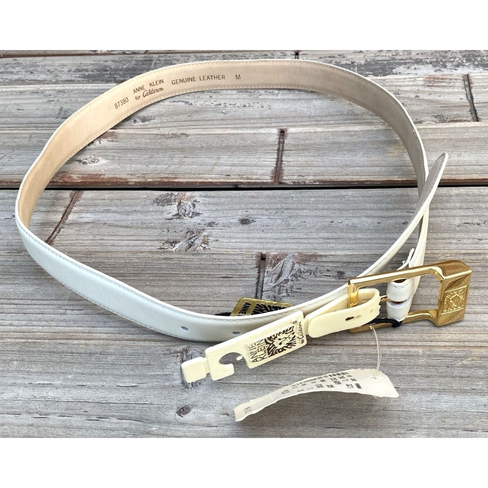 Anne Klein VINTAGE Anne Klein Leather Belt Cream Gold Buckle Lion Logo Medium NOS Women Belt Ivory Lion Logo 80s 90s Size ONE SIZE - 4 Thumbnail