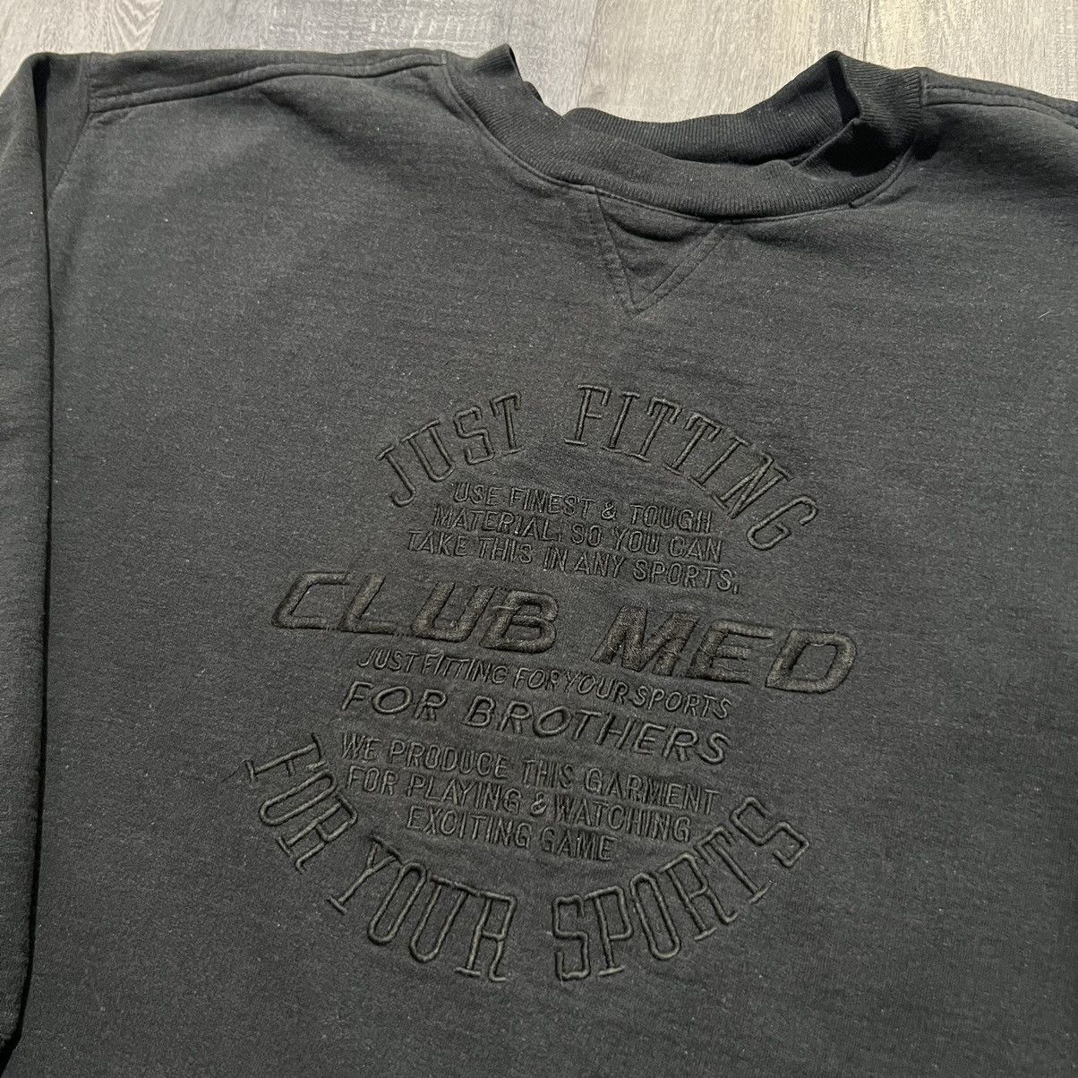 Vintage VTG Club Med Black Fitness Work Out Gym 90s Sweatshirt Size US M / EU 48-50 / 2 - 2 Thumbnail