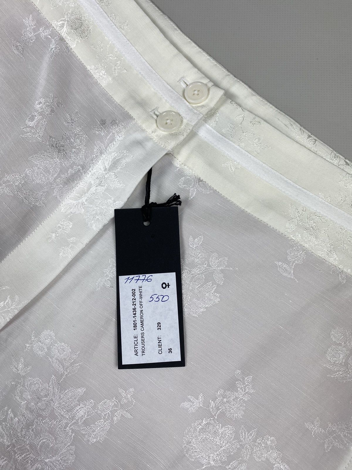 Ann Demeulemeester Ann Demeulemeester linen blend patterned cropped pants Size 25" / US 0 / IT 36 - 13 Thumbnail