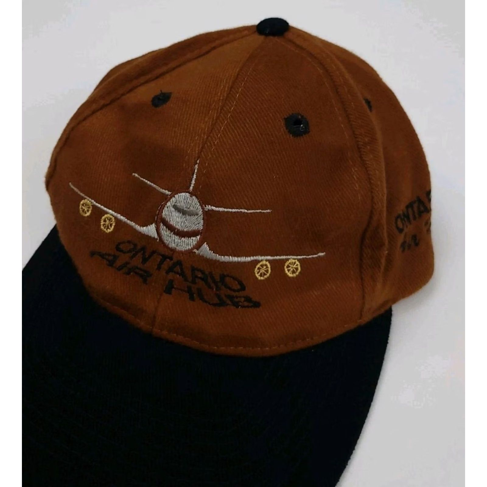 Vintage VINTAGE Ontario Air Hub Airport Airplane Embroidered Hat Vtg Canada 90s Travel Size ONE SIZE - 2 Thumbnail