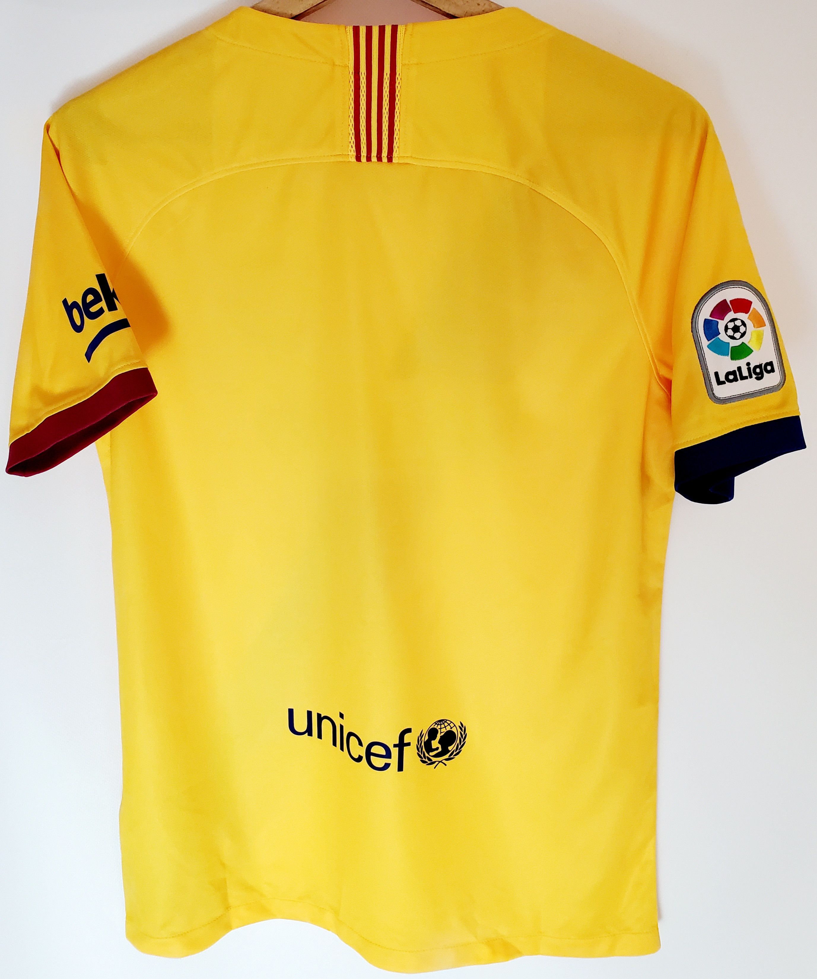Nike Nike FC Barcelona 2019/20 Away Jersey new condition boys Xl Size US XS / EU 42 / 0 - 6 Thumbnail