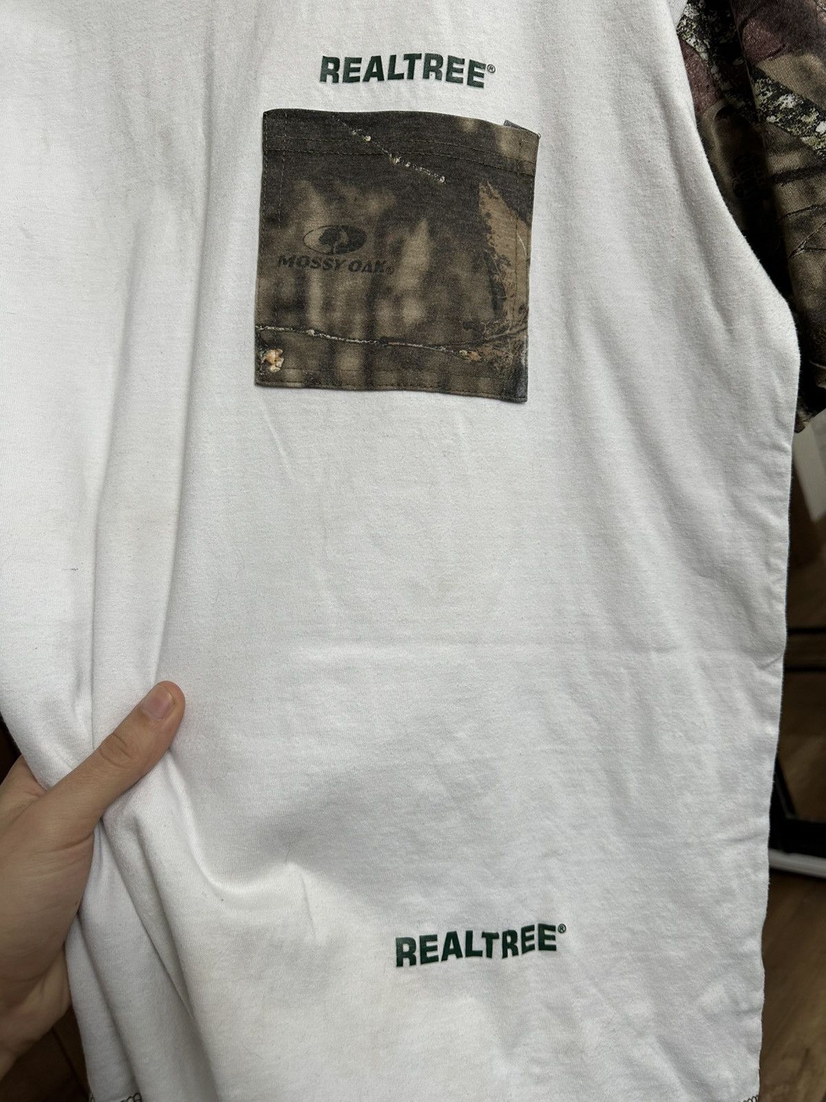 Realtree Realtree Vintage Camo T-Shirt Tee Size US L / EU 52-54 / 3 - 14 Thumbnail