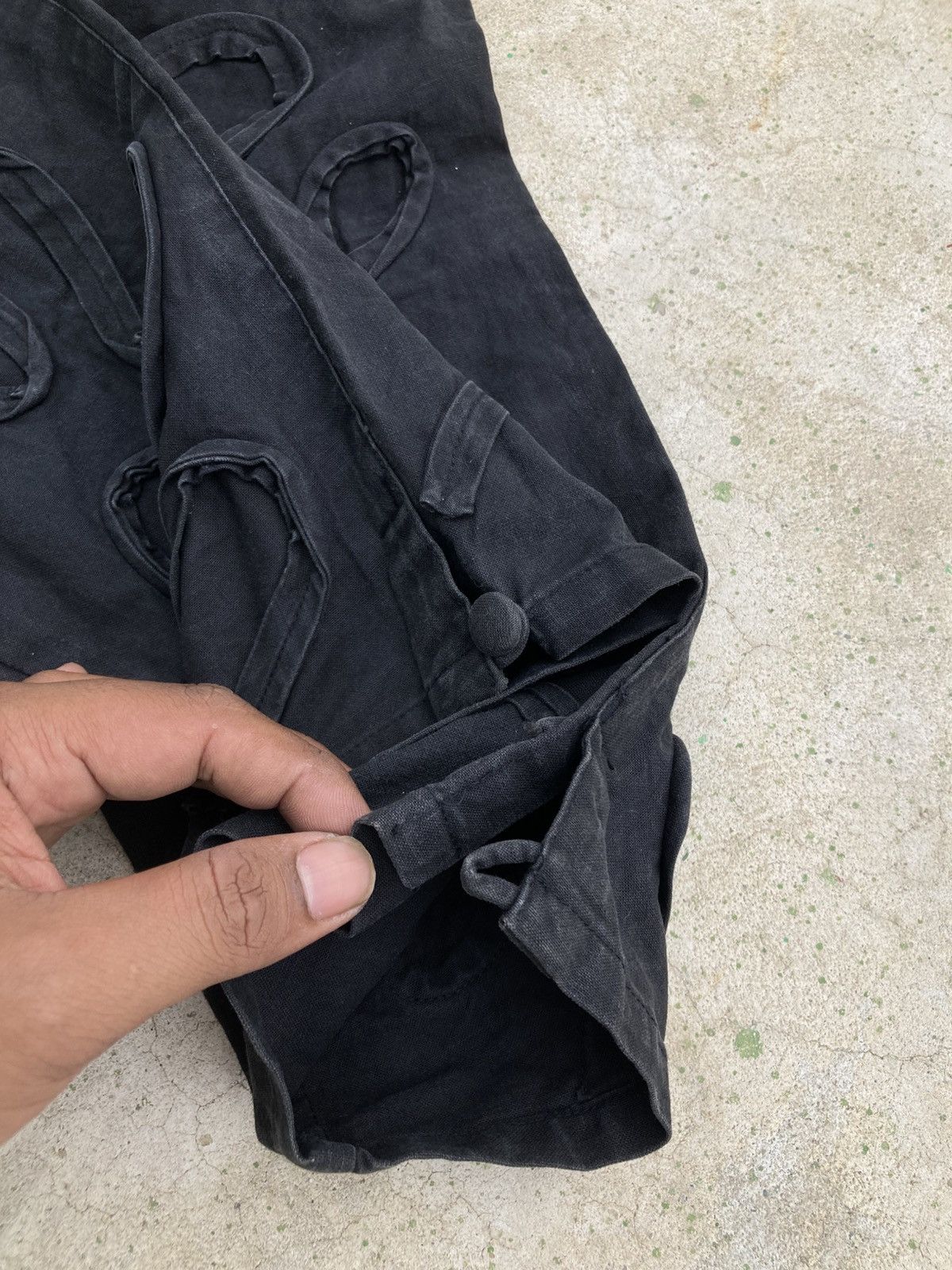 Issey Miyake 80's Issey Miyake Black Appliqué Avant-Garde Pants Size 25" / US 0 / IT 36 - 6 Thumbnail
