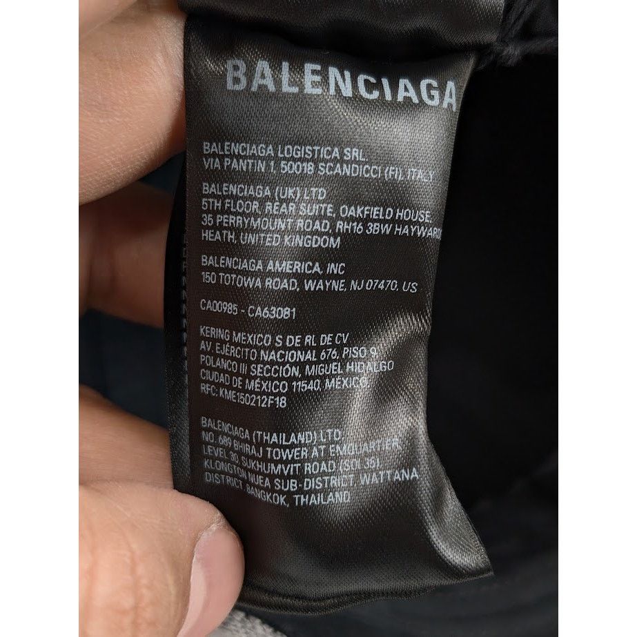 Balenciaga o1rshd1 Size: L / 3B Baseball Cap / Hat in Black/White Size ONE SIZE - 16 Thumbnail