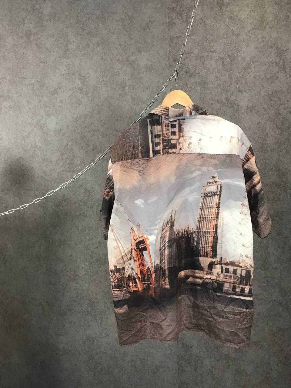 Vintage London Big Ben art crazy Hawaiian overprinted shirt Size US XL / EU 56 / 4 - 7 Thumbnail
