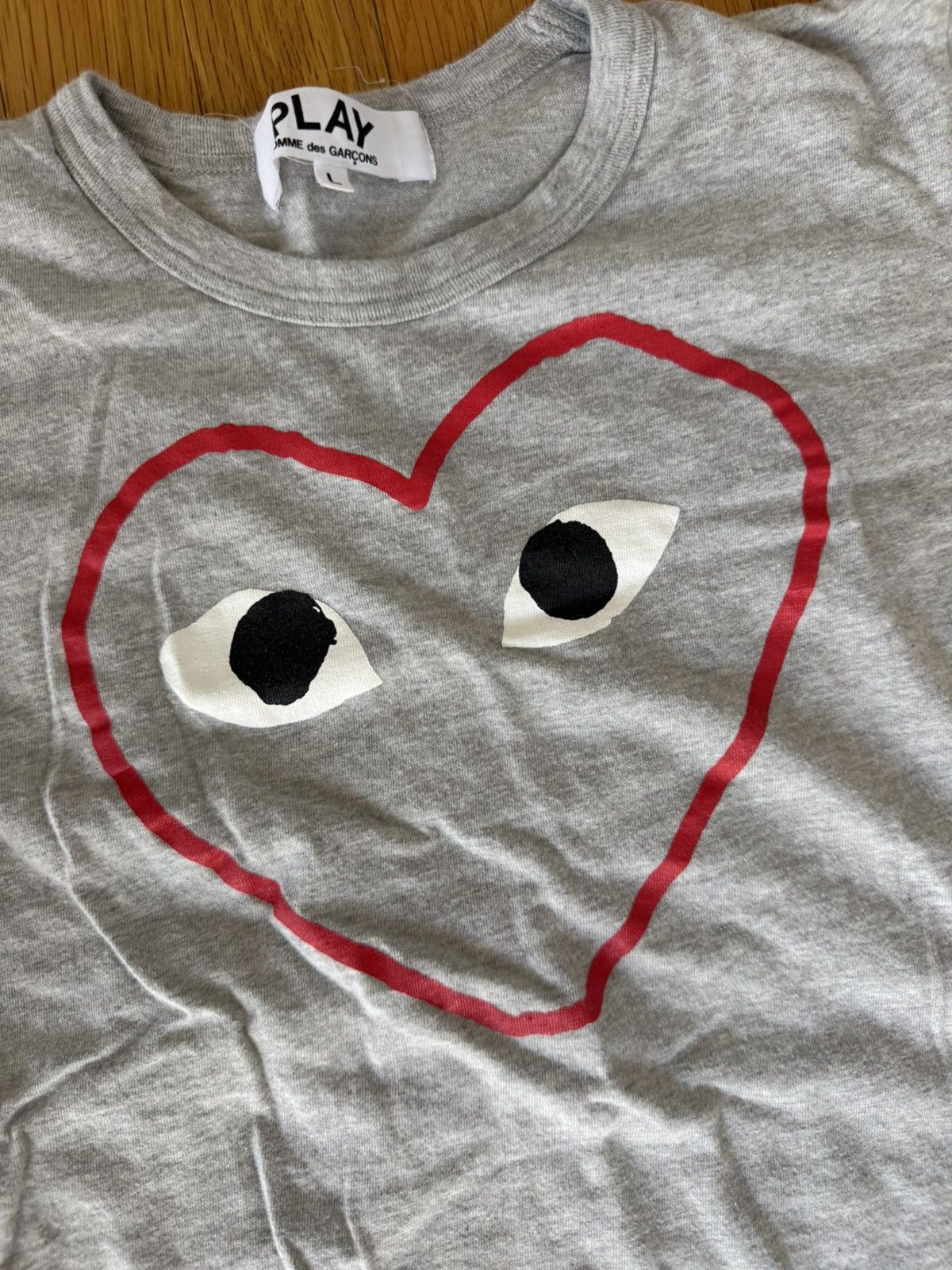 Comme des Garcons Commes Des Garcons Play tee Size L / US 10 / IT 46 - 2 Thumbnail