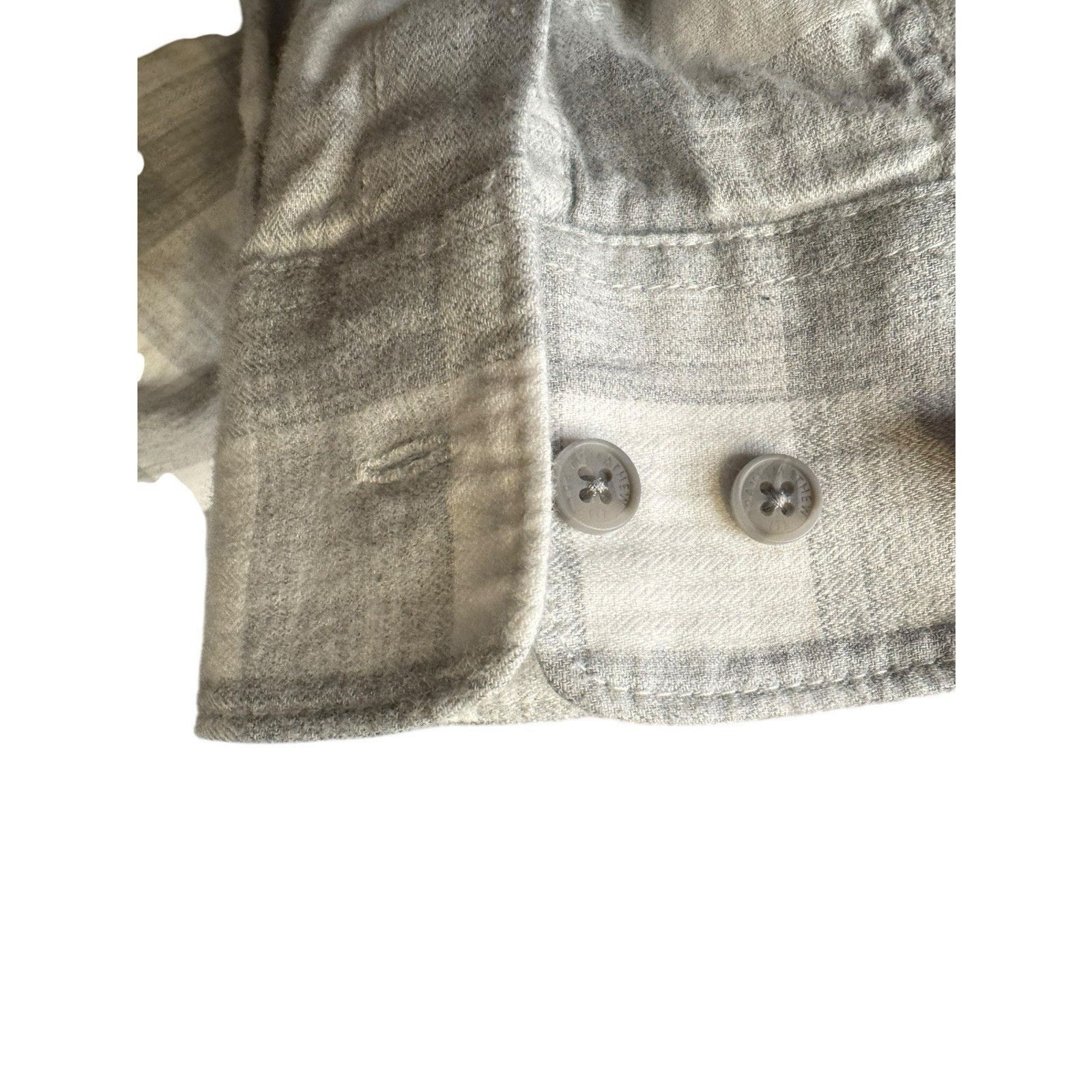 TravisMathew Travis Mathew Cotton Button Up Golf Shirt Light Flannel Gray Size US L / EU 52-54 / 3 - 4 Thumbnail