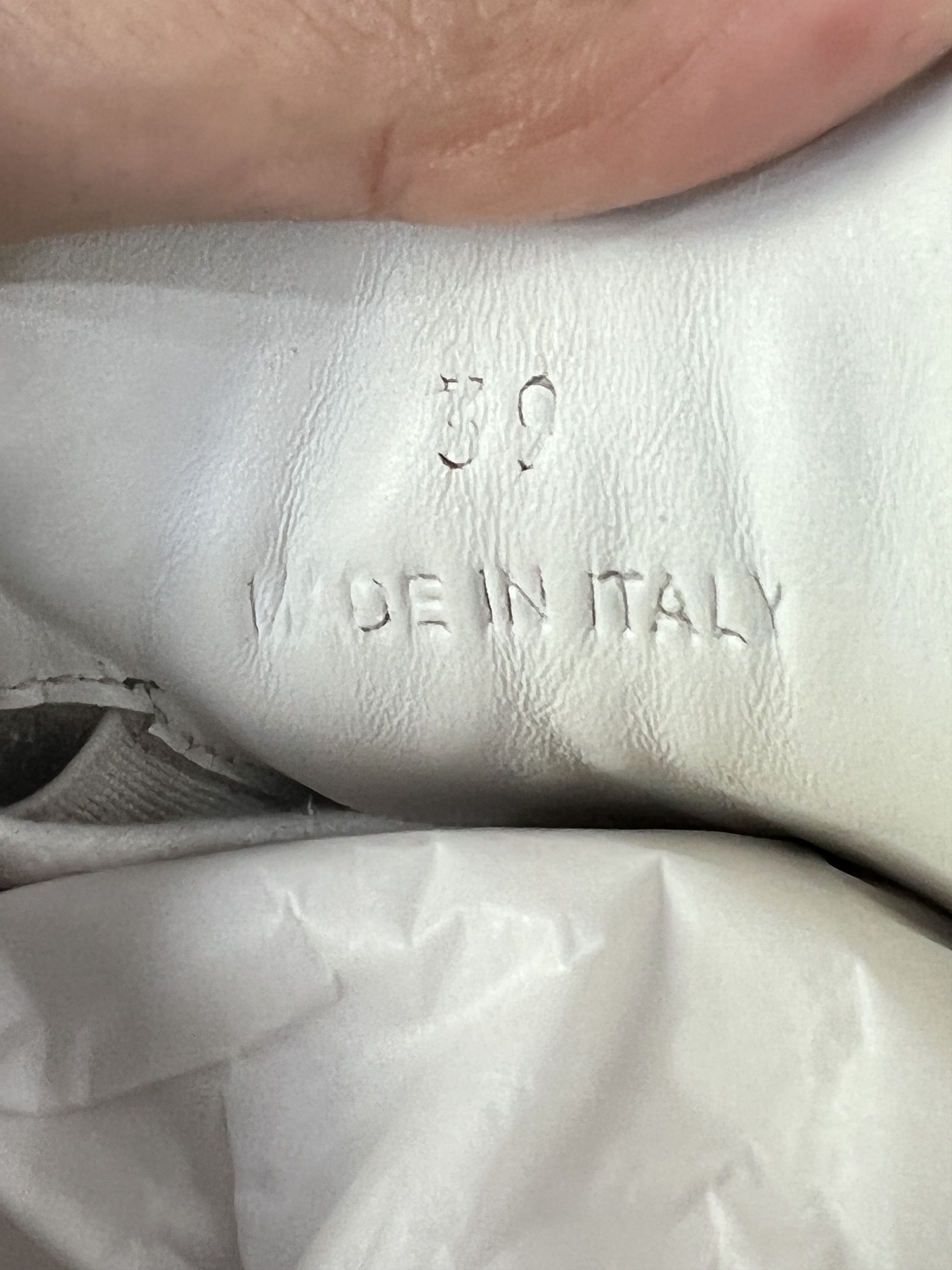 Maison Margiela Maison Margiela Replica GAT Low Top Sneaker White Cream EU39 Size US 9 / IT 39 - 7 Thumbnail