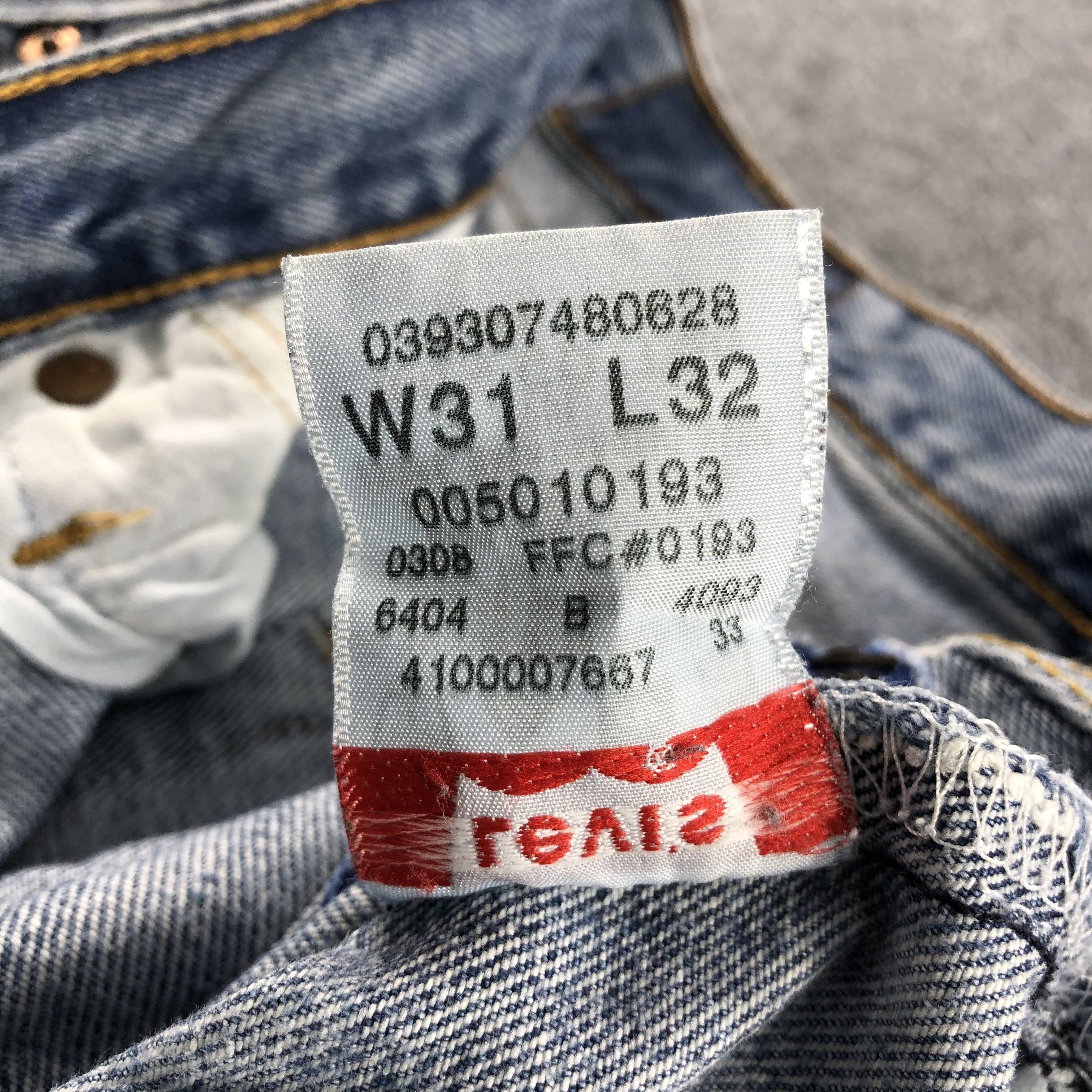 Levi's Vintage Blue Wash Levis 501 Jeans-J2029 Size US 32 / EU 48 - 15 Thumbnail