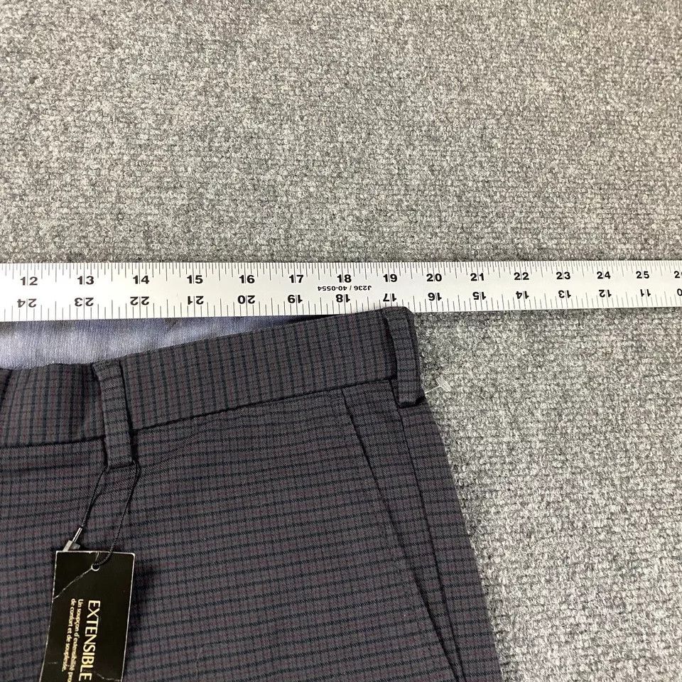 Banana Republic Banana Republic Pants 38x32 Slim Stretch Chino Mens NWT Size US 38 / EU 54 - 3 Thumbnail