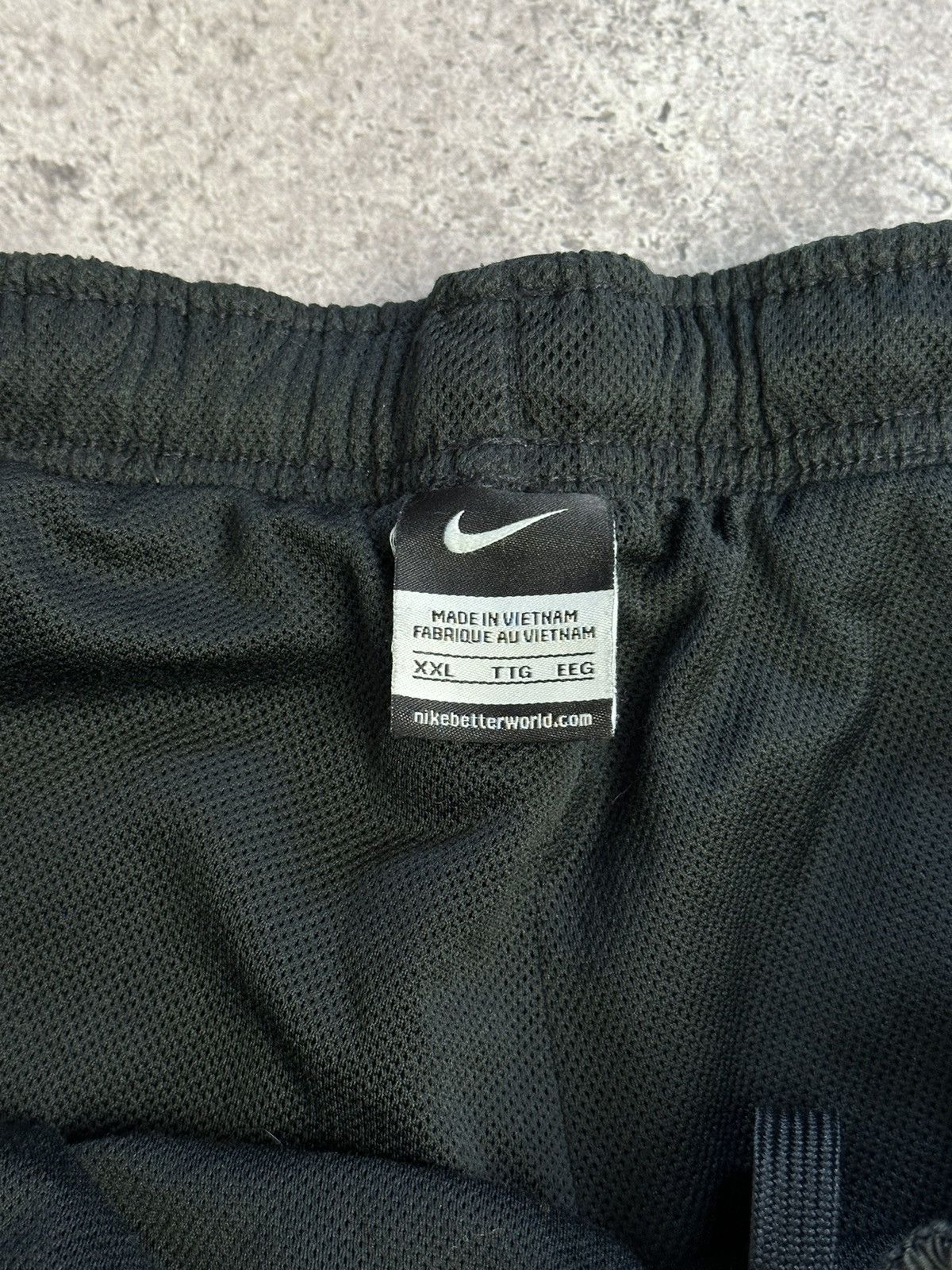 Nike × Vintage Vintage Nike Y2K Nylon Pants Drill Black Size US 36 / EU 52 - 8 Thumbnail