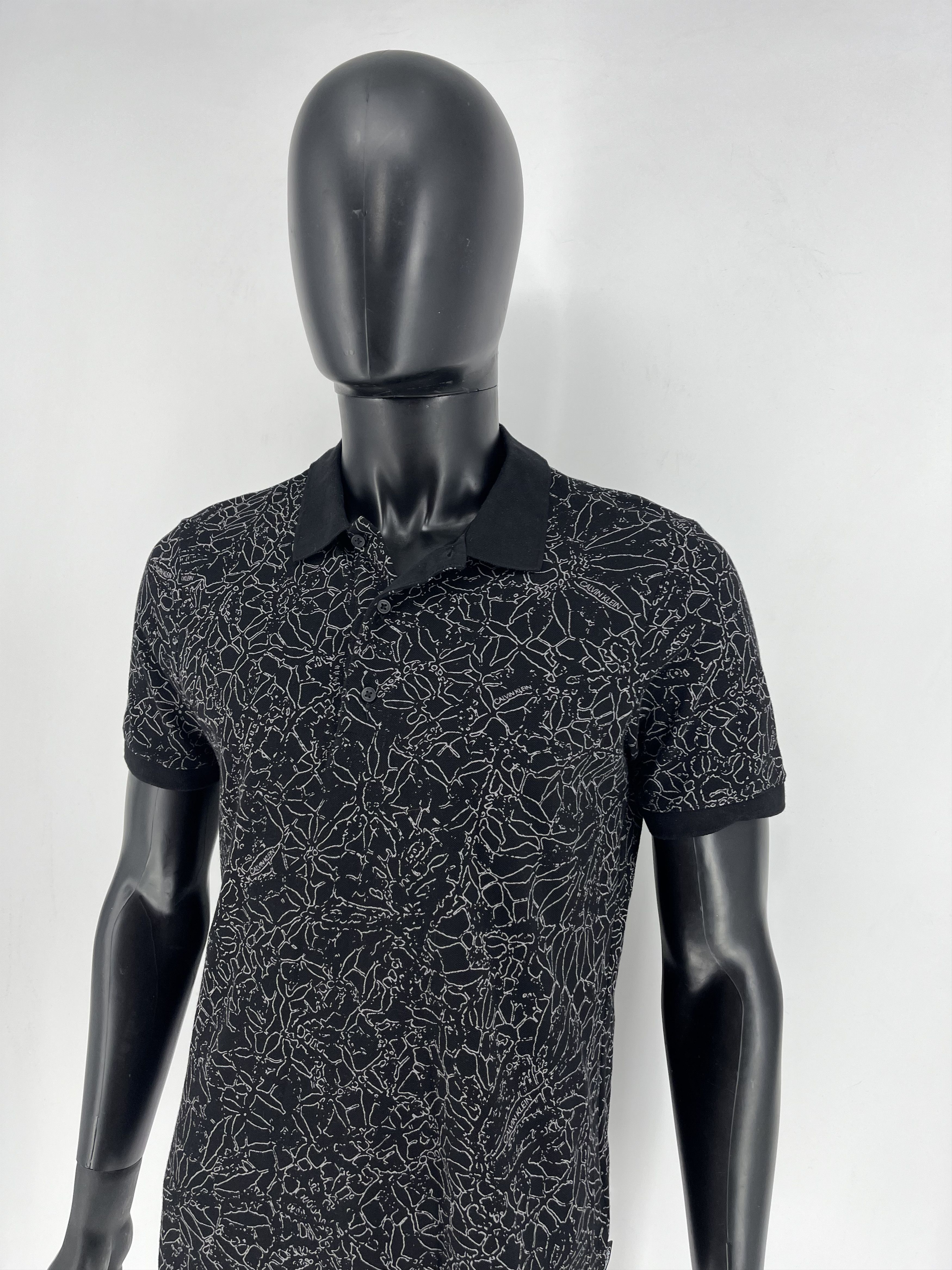 Calvin Klein × Vintage Clavin Klein CK Golf Black And White Polos Shirt Regular Fit Size US S / EU 44-46 / 1 - 4 Thumbnail
