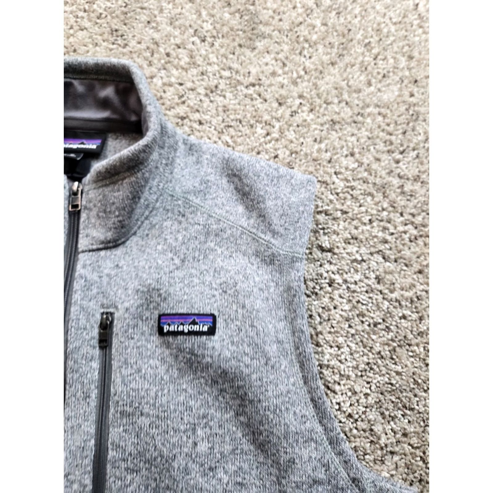 Patagonia Patagonia Vest Mens XL Gray Full Zip Pockets Fleece Sweater Style Outdoor Mock Neck Slim Size US XL / EU 56 / 4 - 3 Thumbnail