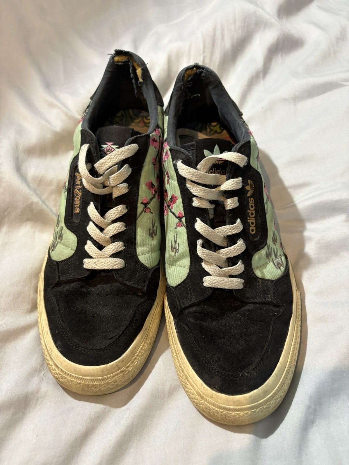 Adidas AriZona x Continental Vulc 'Iced Tea With Lemon Flavor Size US 10.5 / EU 43-44 - 1 Thumbnail