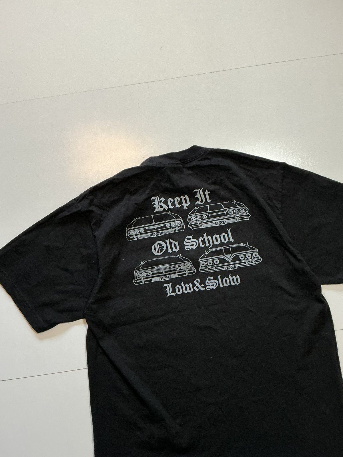 Other Chevy Impala Keep It Old School Slow Lowrider Cars T-Shirt Size US L / EU 52-54 / 3 - 4 Thumbnail