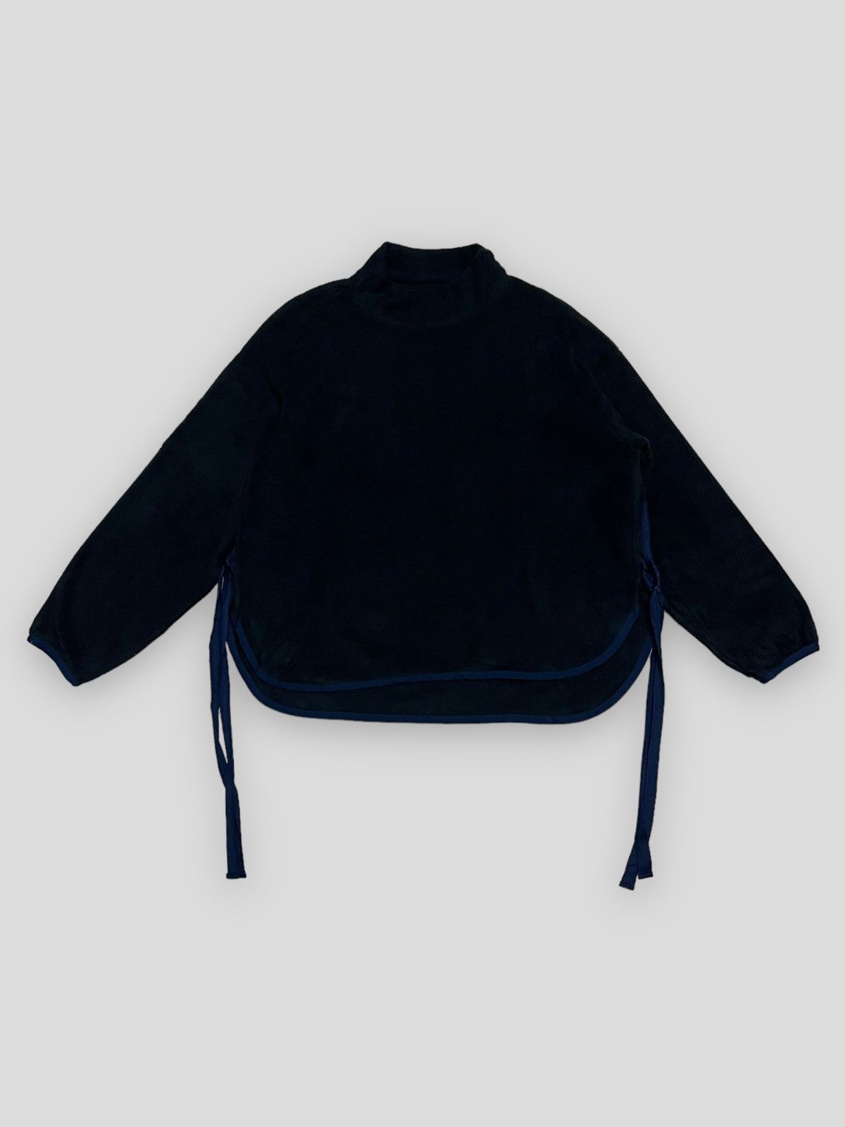 image of Send Offer Designer White Mountaineering X Uniqlo Fleece in Black, Men's (Size Large)