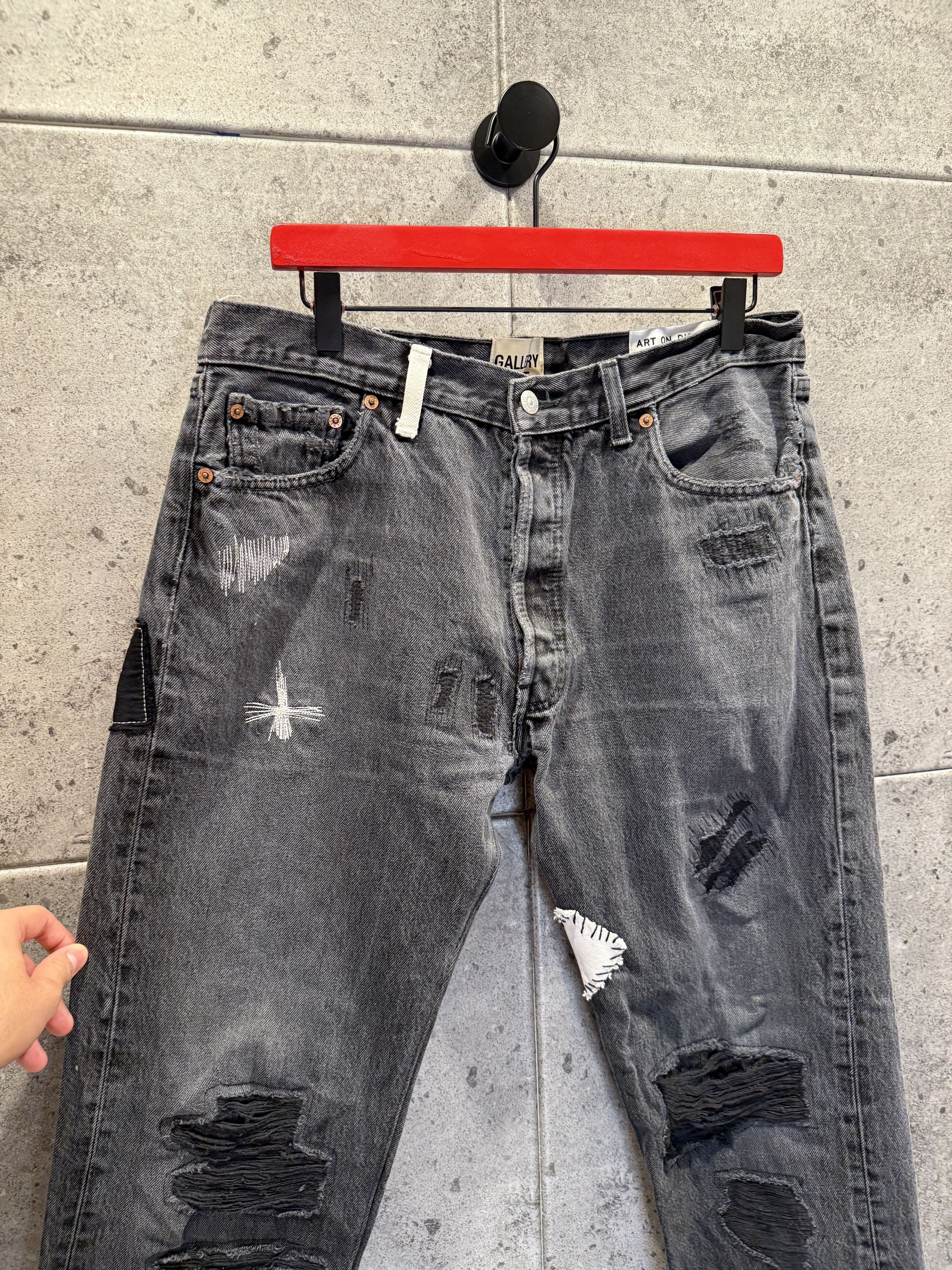 Gallery Dept. Gallery dept fuck face distressed denim Size US 33 - 3 Thumbnail