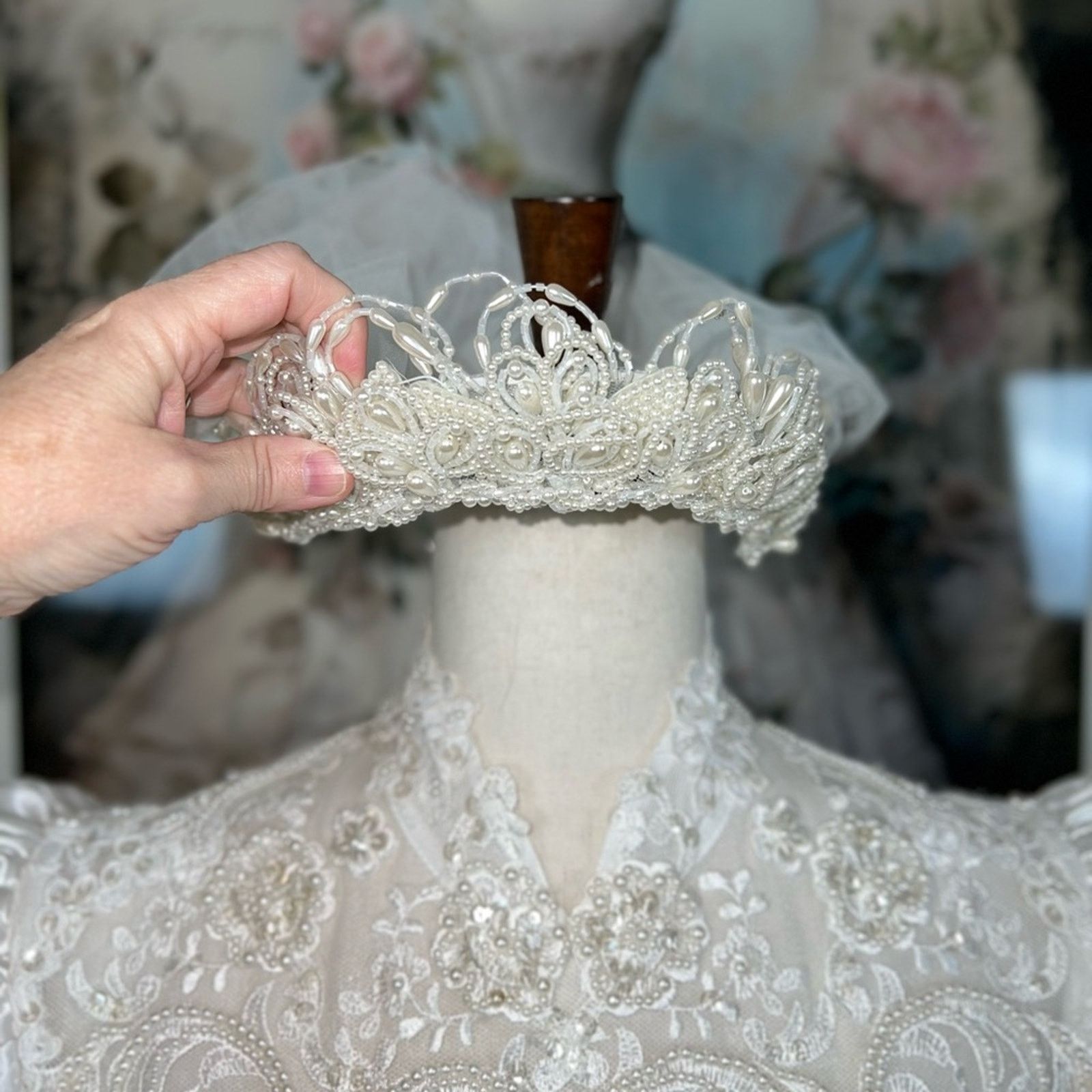 Vintage Preserved Vintage 90s Eden Bridals Cathedral Wedding Gown! Size L / US 10 / IT 46 - 3 Thumbnail