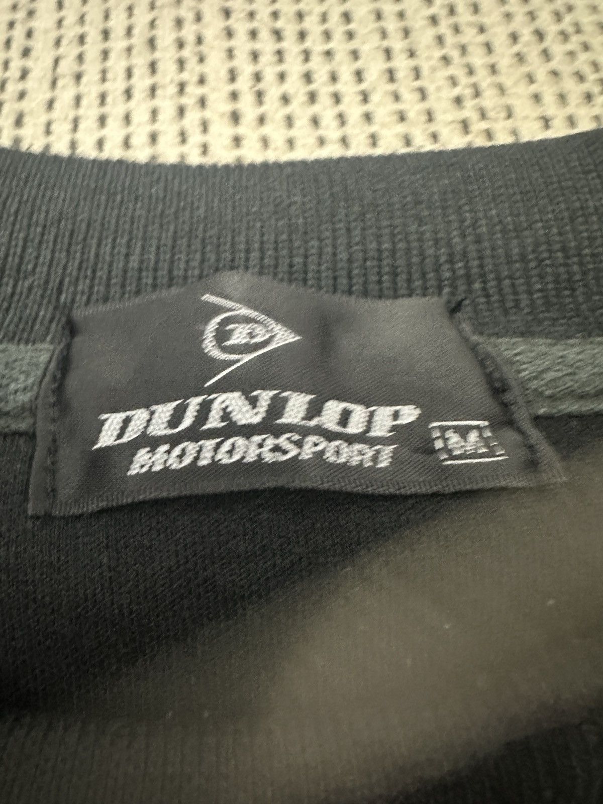 Dunlop 🔥🔥🔥Vintage Dunlop Motorsport Sweatshirt Embroidered Size US M / EU 48-50 / 2 - 5 Thumbnail