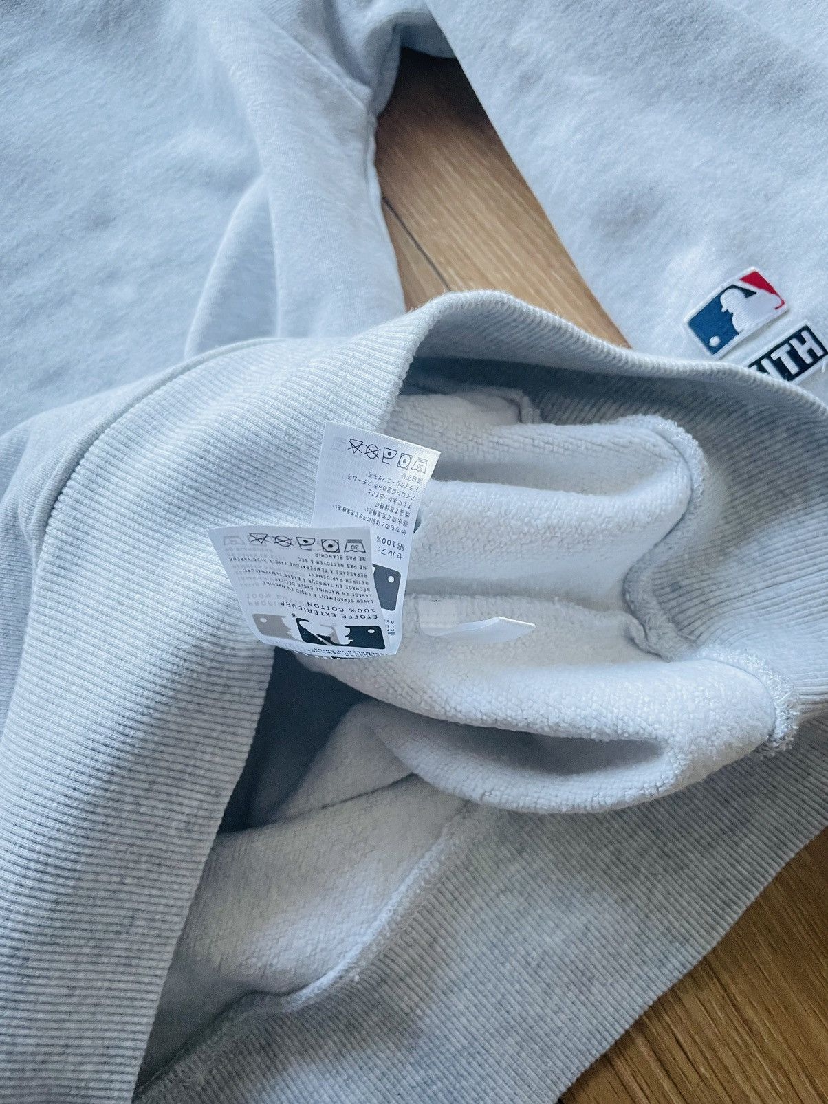 Kith × MLB Kith x Dodgers LA Script hoodie, M Size US M / EU 48-50 / 2 - 10 Thumbnail