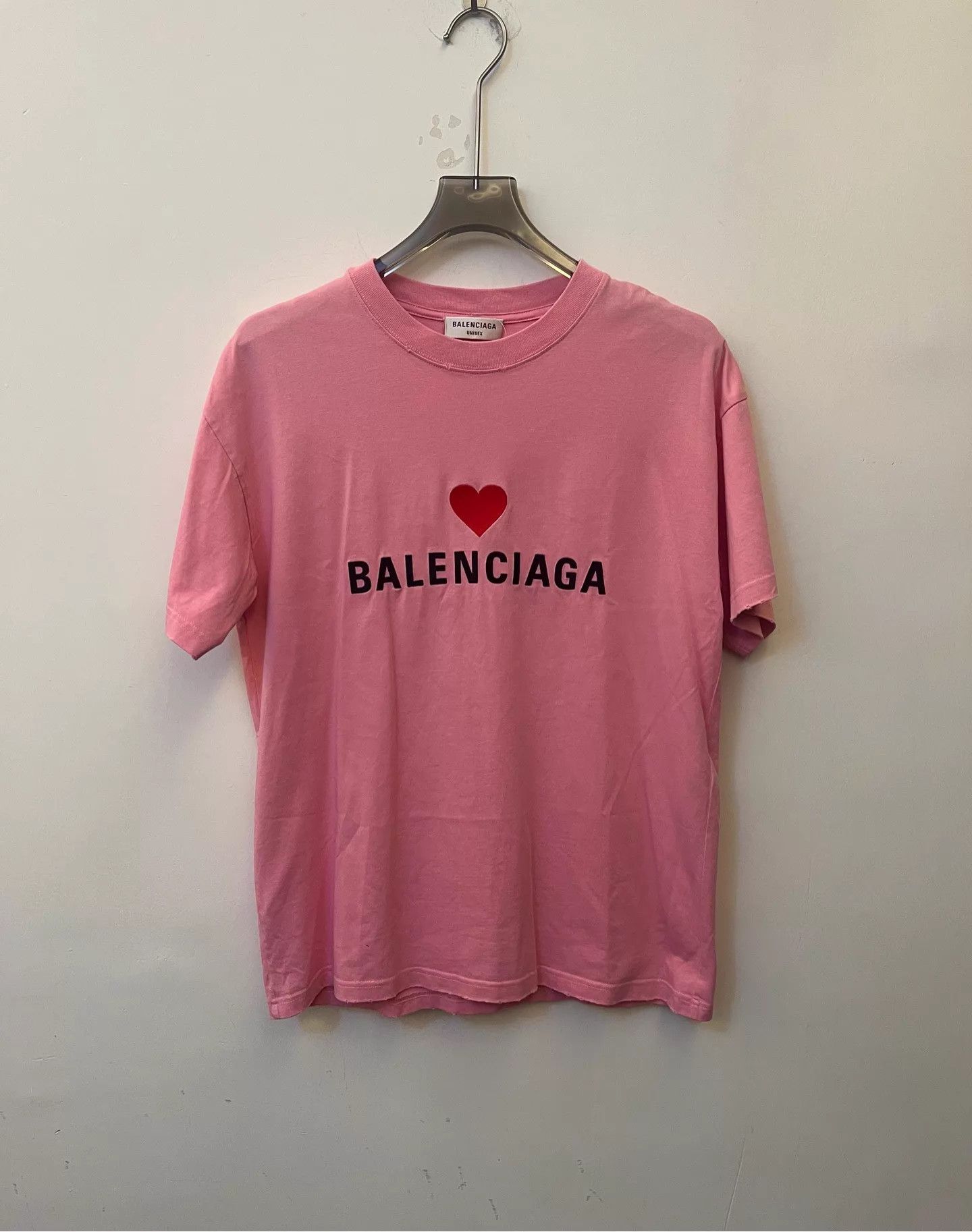 Balenciaga Balenciaga Qixi FW21 Heart Crewneck SS T-Shirt Unisex Pink S Size S / US 4 / IT 40 - 1 Thumbnail
