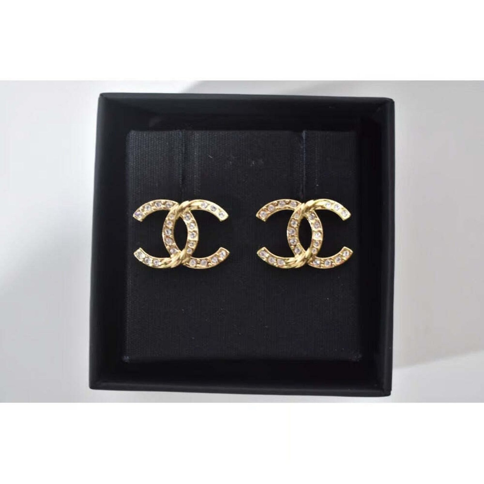 Chanel Chanel Gold Crystal Interlocking Drop Statement Stud Earring Size ONE SIZE - 6 Thumbnail