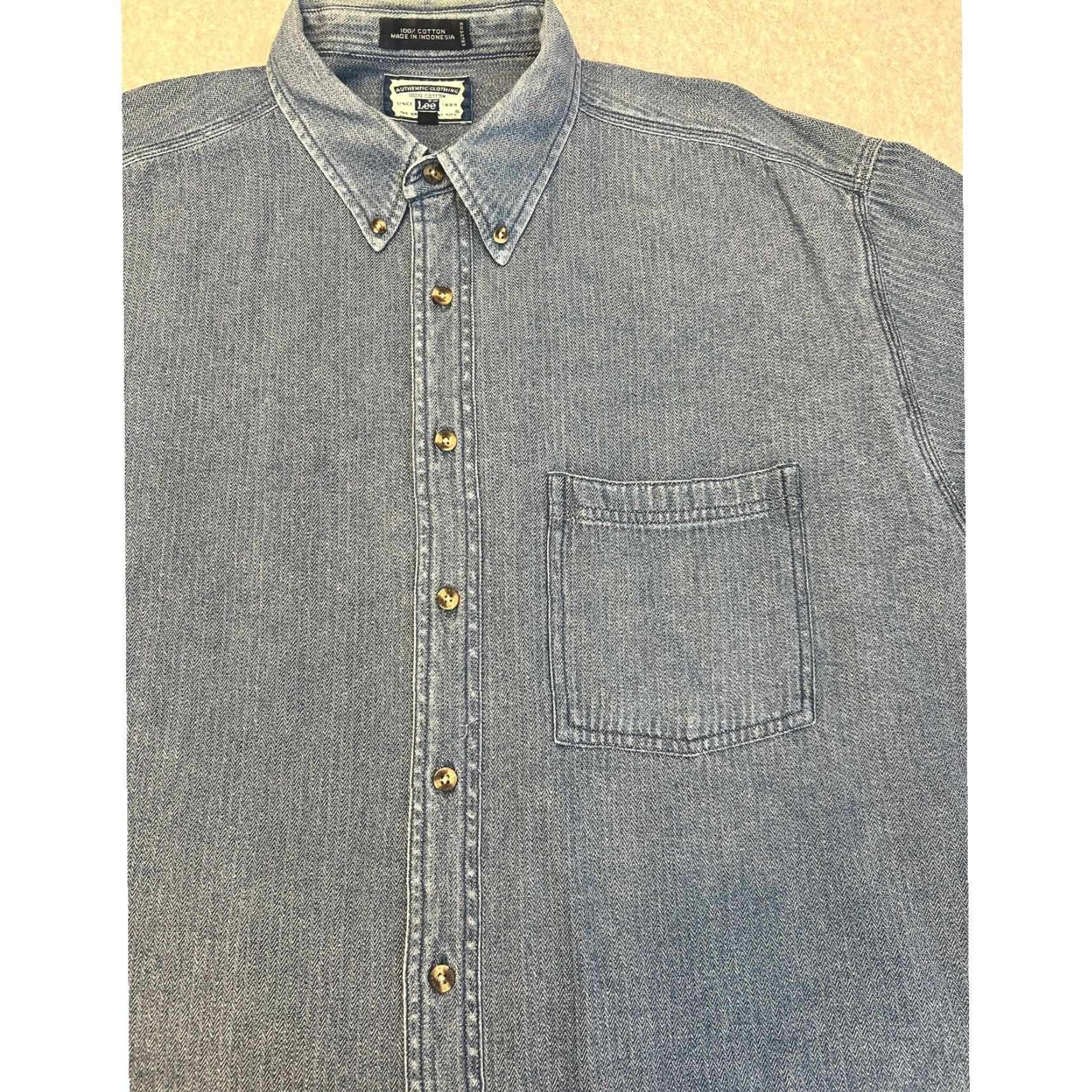 Lee Lee Shirt Mens XL Long Sleeve Pocket Chambray Button-Down Herringbone Blue Size US XL / EU 56 / 4 - 2 Thumbnail
