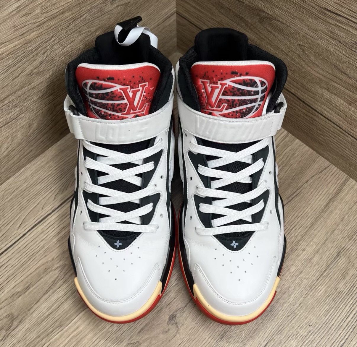 Louis Vuitton Louis Vuitton Trainer 2 White and Red Mid-top Shoes J41 Size US 8 / EU 41 - 2 Thumbnail