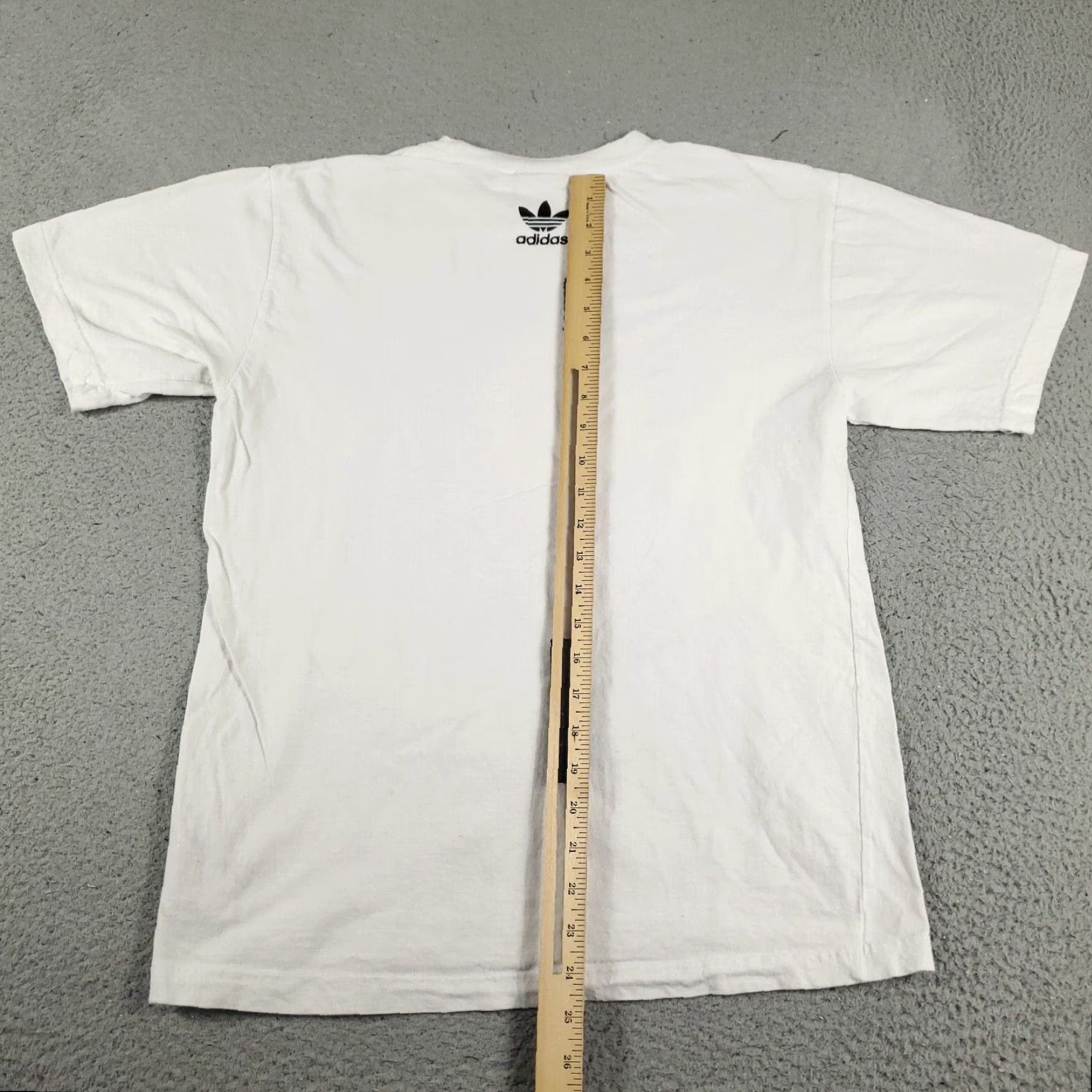 Adidas ADIDAS T Shirt Mens Size Medium White Logo Short Sleeve Crew Neck Cotton Blend Casual Modern Sports Shirt Mens M White Adidas Logo T-Shirt Size US M / EU 48-50 / 2 - 4 Thumbnail