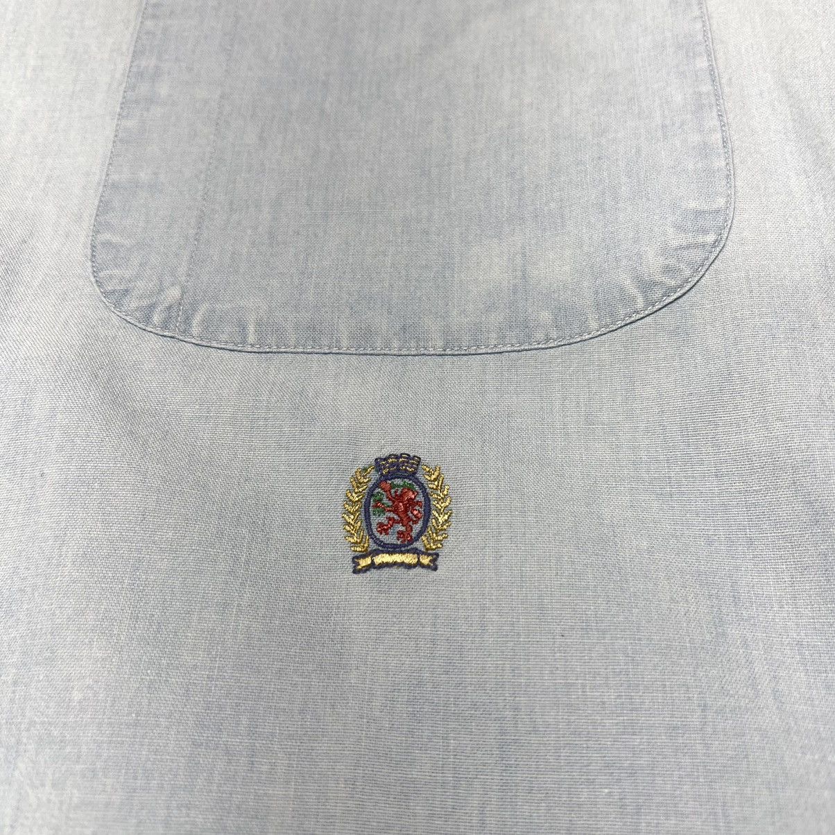 Tommy Hilfiger × Vintage VTG Tommy Hilfiger Button Down Shirt White Blue Faded Size US L / EU 52-54 / 3 - 5 Thumbnail