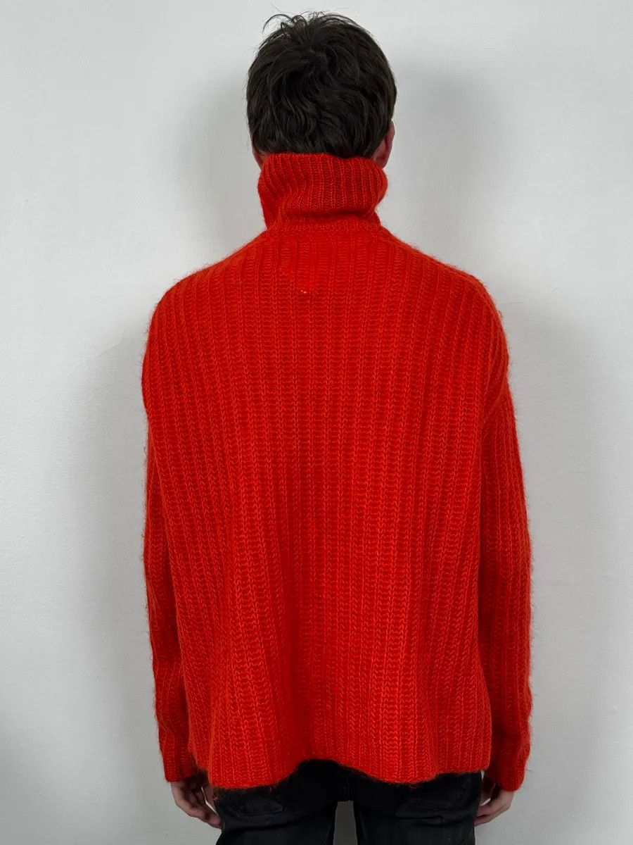 Marni FW2019 Marni Red Mohair Turtleneck Sweater Size US S / EU 44-46 / 1 - 3 Thumbnail
