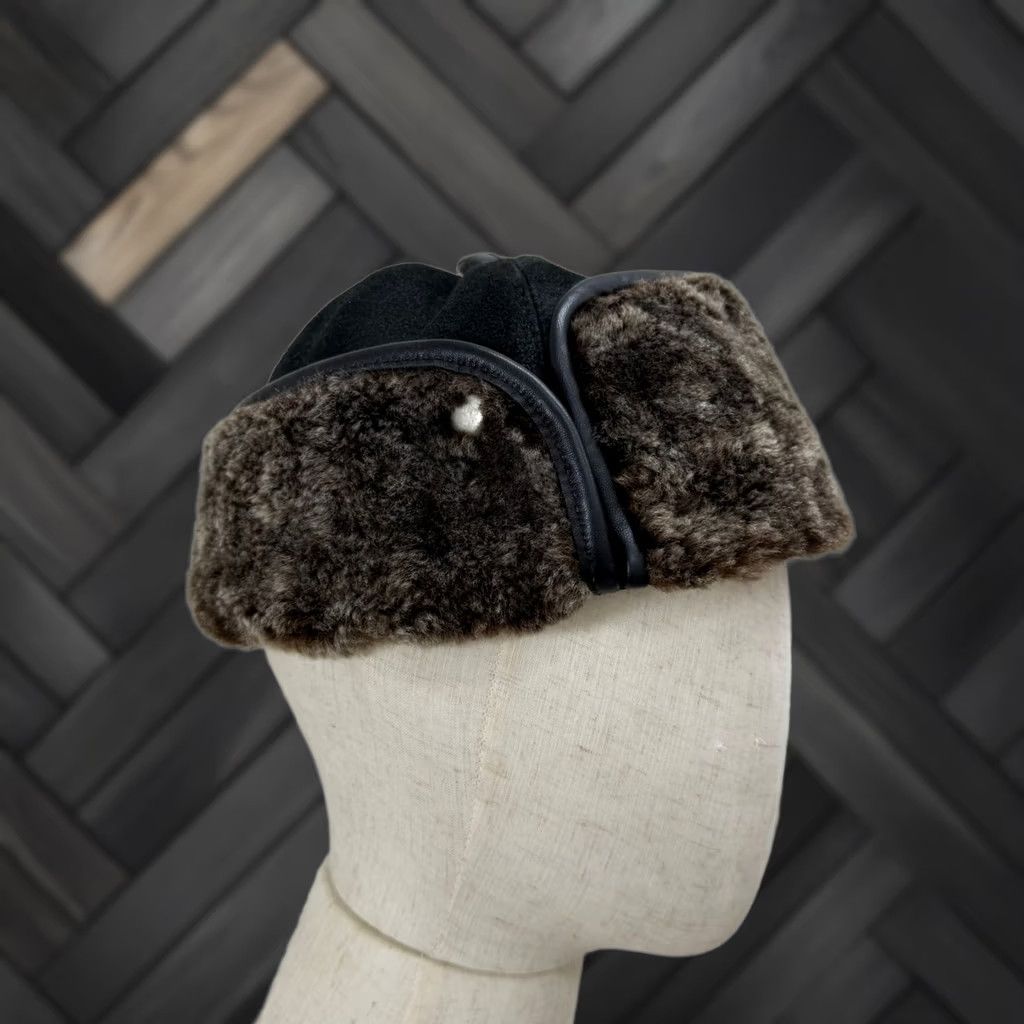 Vintage VINTAGE Nike? Real 100% Fur Sheepskin Bomber Caps Suede Leather Trapper Hat Black Size ONE SIZE - 1 Thumbnail