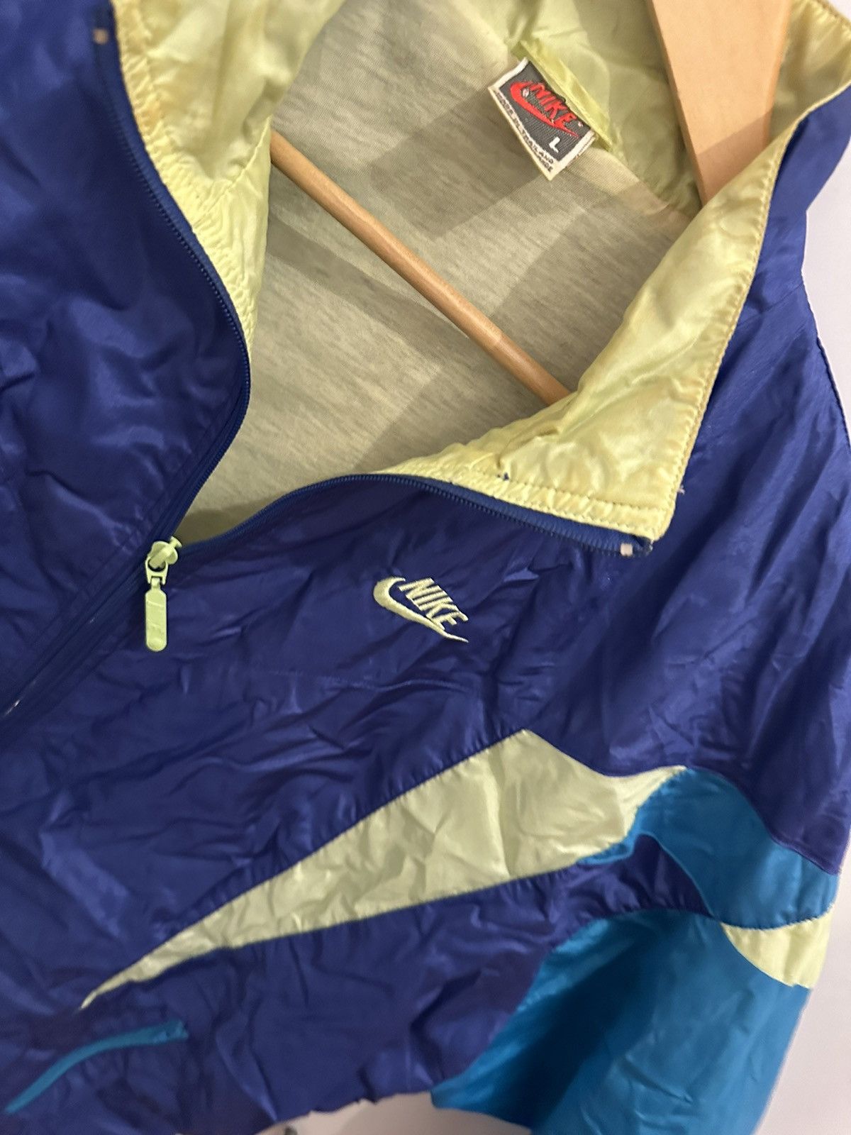 Nike Nike Air Jacke Windbreaker Size L Retro Vintage Track Size US L / EU 52-54 / 3 - 6 Thumbnail
