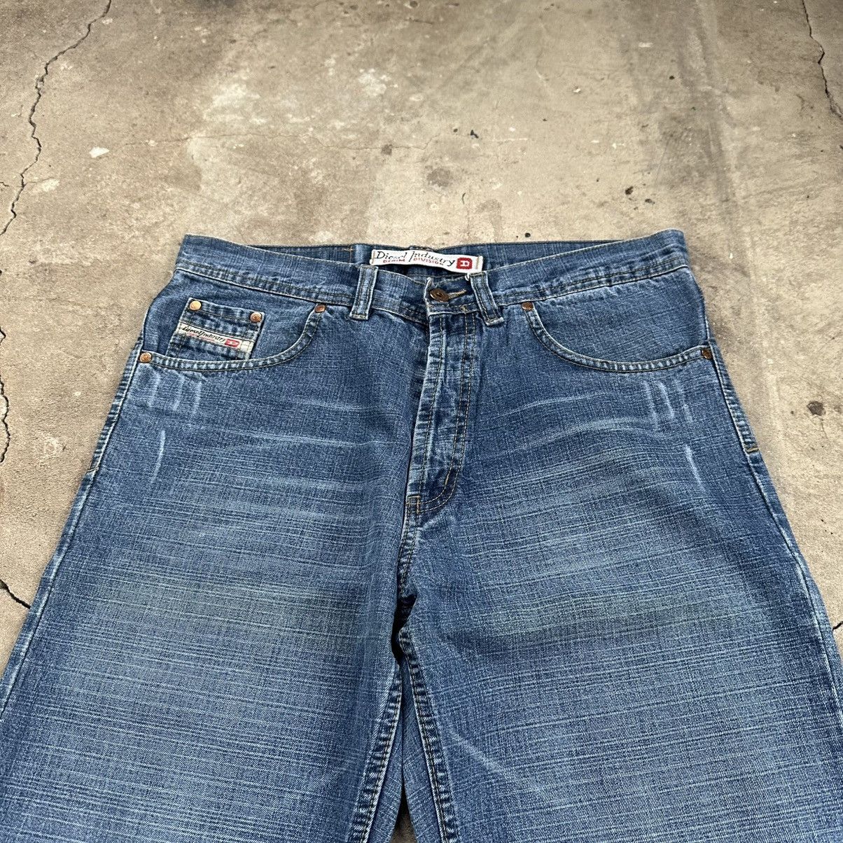 Diesel Vintage Diesel Flared Jeans Faded Baggy Japanese Y2K Size US 32 / EU 48 - 4 Thumbnail