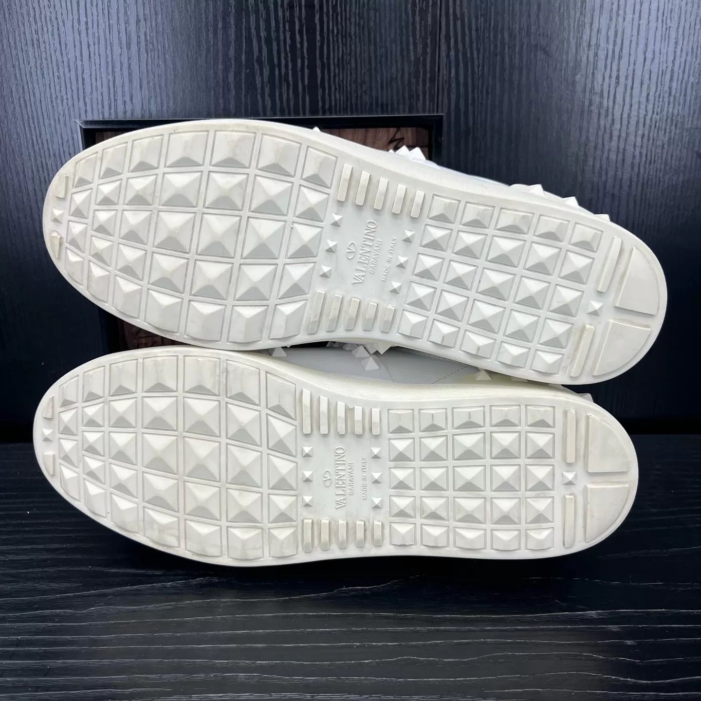 Valentino Valentino Open White Studded 43.5 Like New Size US 10 / EU 43 - 5 Thumbnail