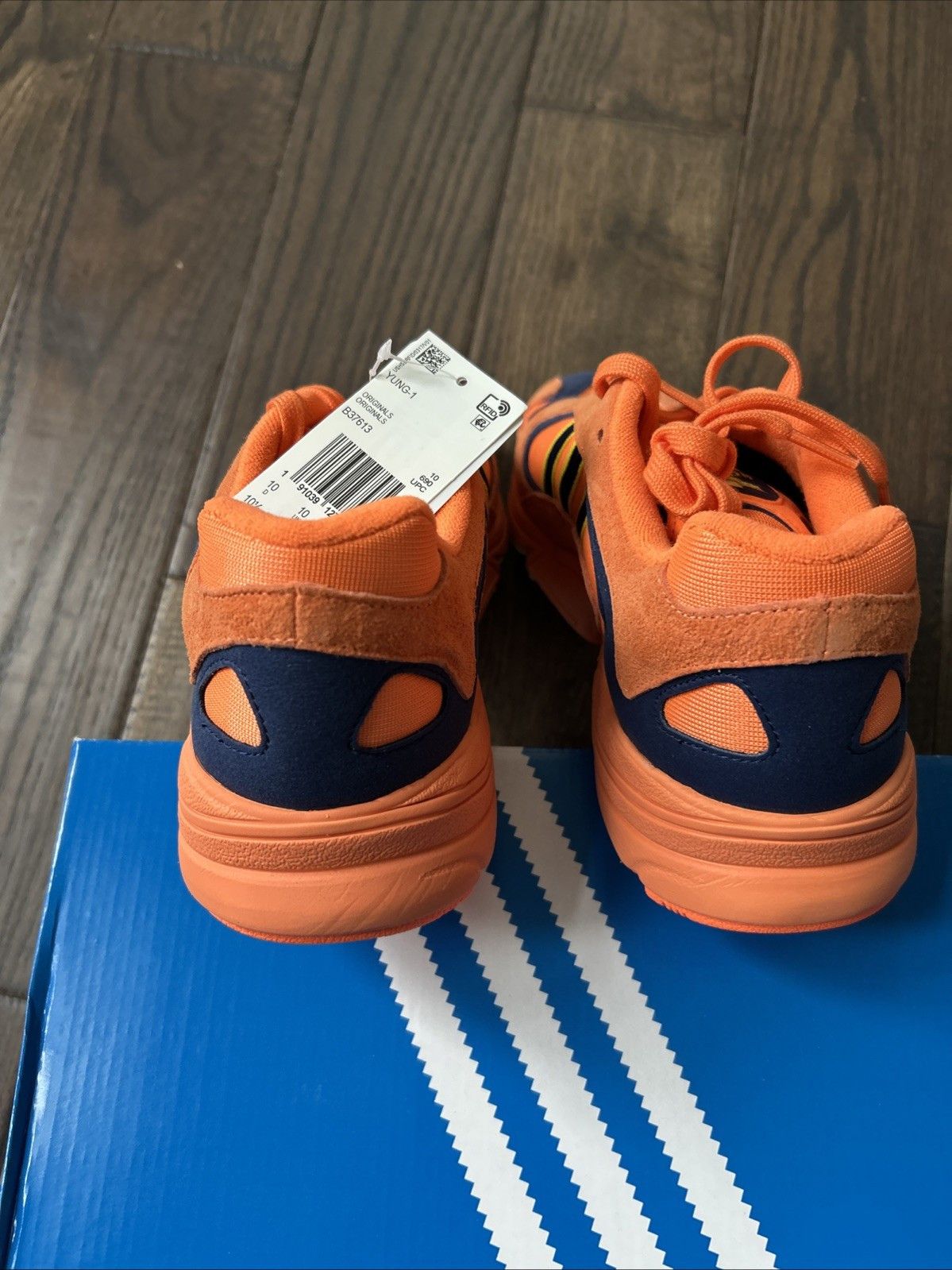 Adidas adidas Yung -1 Sneakers Men's Size 10.5 Size US 10.5 / EU 43-44 - 5 Thumbnail