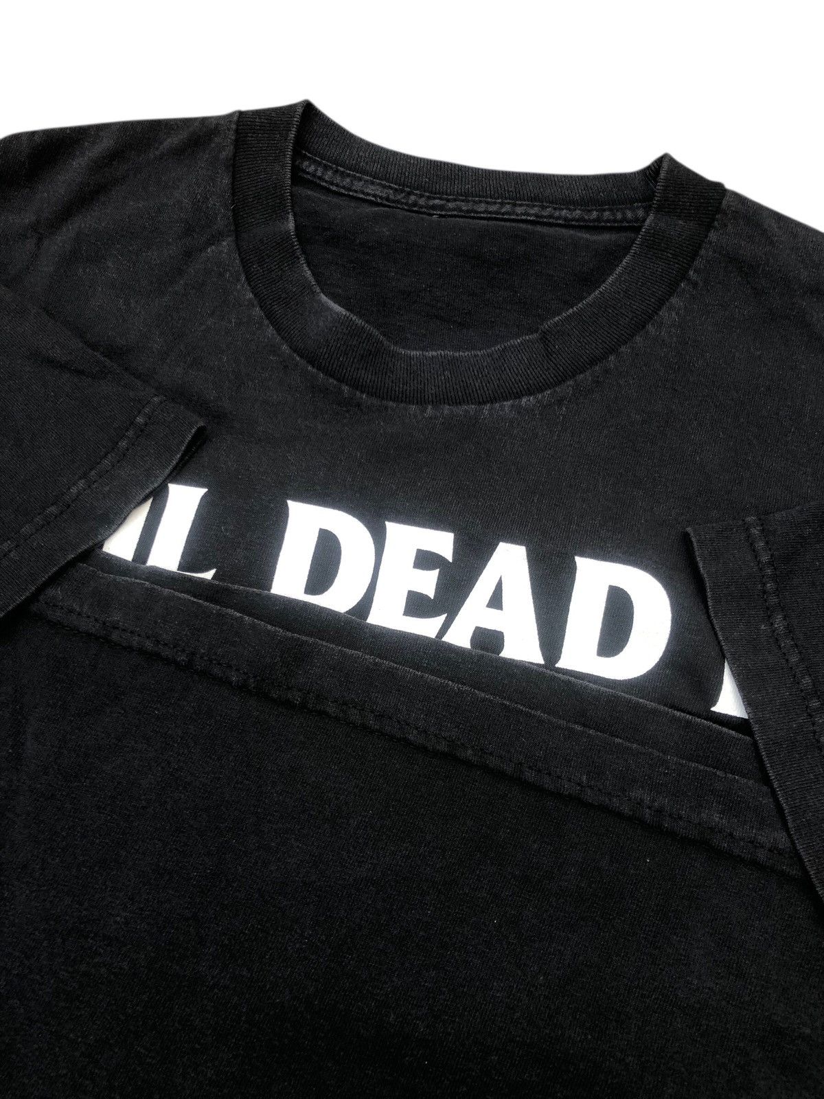 Other 🔥Vintage EVIL DEAD 2 'Dead by Dawn' Horror Movie T-Shirt Size US L / EU 52-54 / 3 - 5 Thumbnail