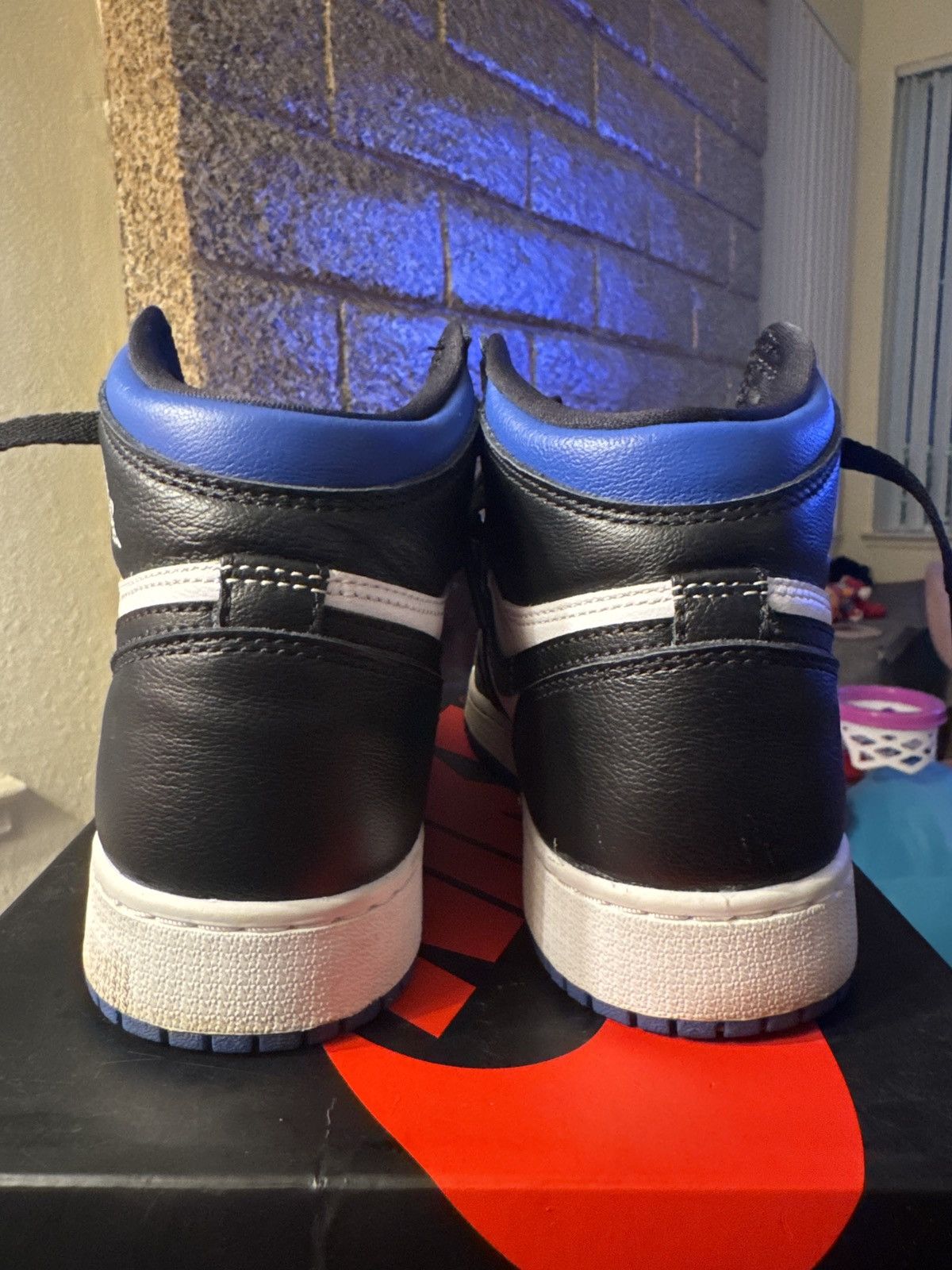 Jordan Brand Royal Toe Air Jordan 1 size 5y Size US 5 / IT 35 - 6 Thumbnail
