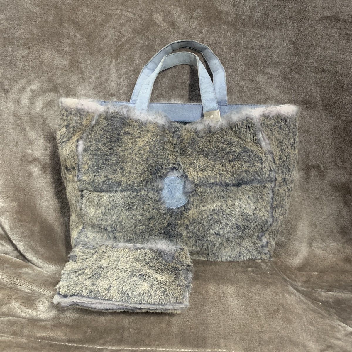 Chanel Chanel CC Lapin Rabit Fur Tote Bag with Pouch Size ONE SIZE - 1 Thumbnail