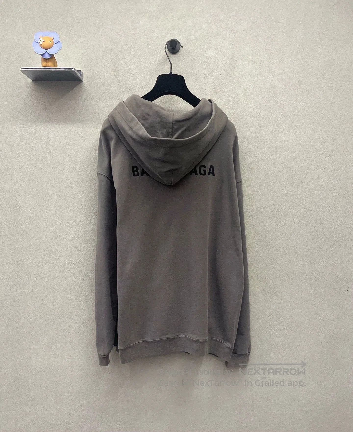 Balenciaga balenciaga gray logo hoodie sweatshirt for women. Size US S / EU 44-46 / 1 - 2 Thumbnail